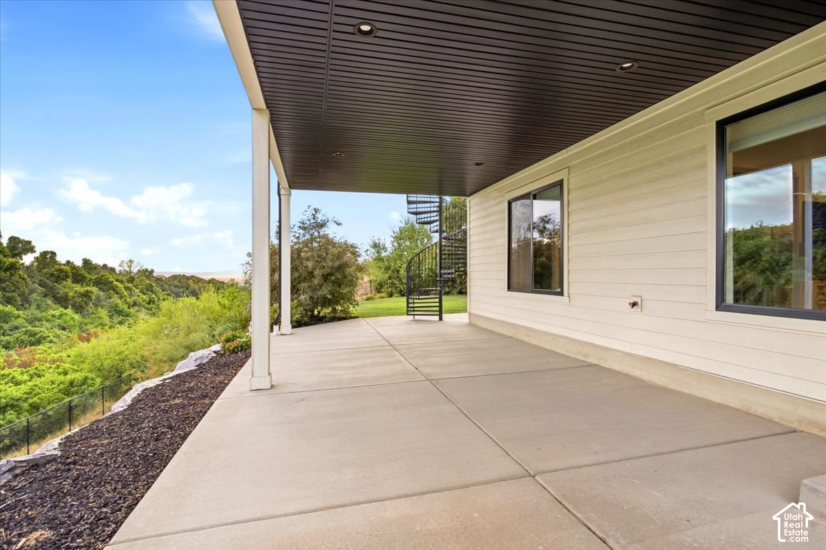 main property photo 46