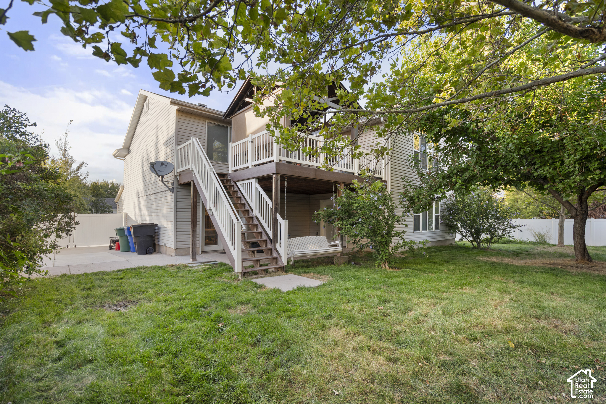 main property photo 29