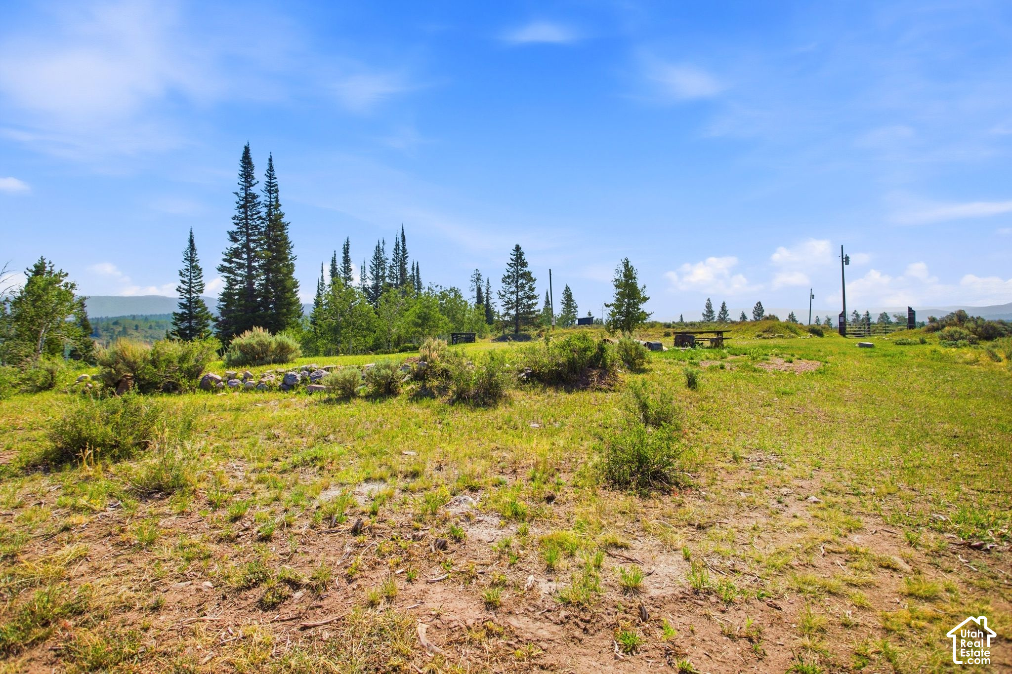 main property photo 73