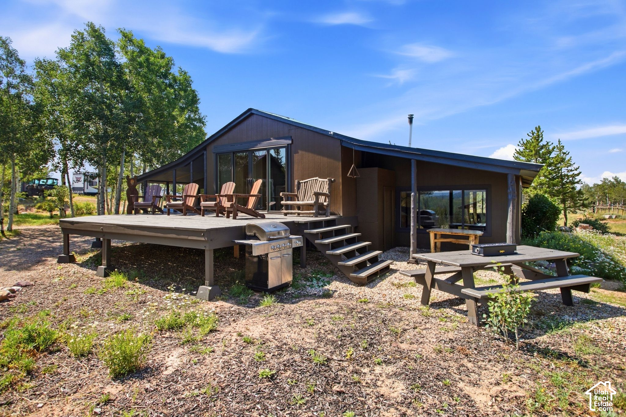 main property photo 80
