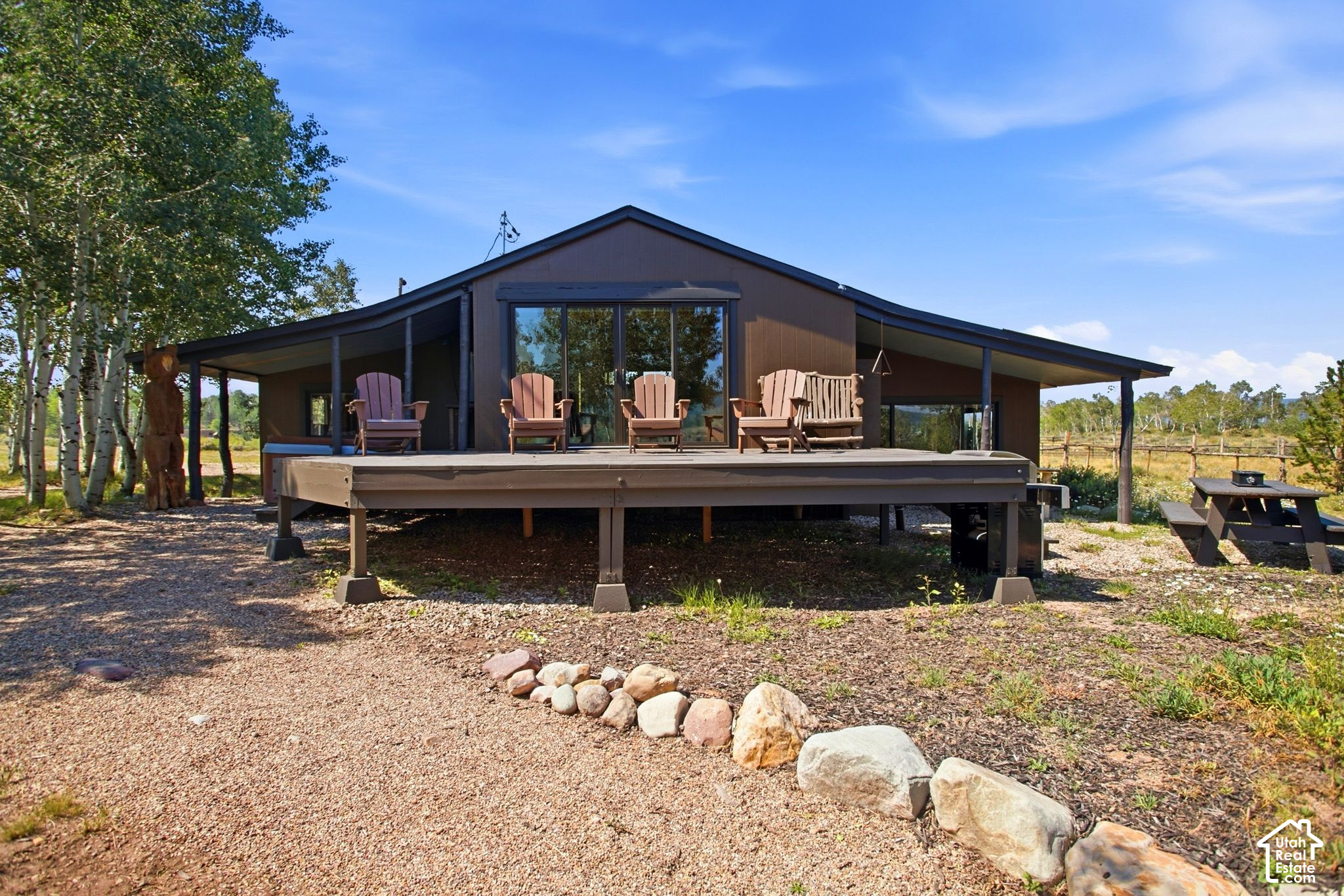 main property photo 81