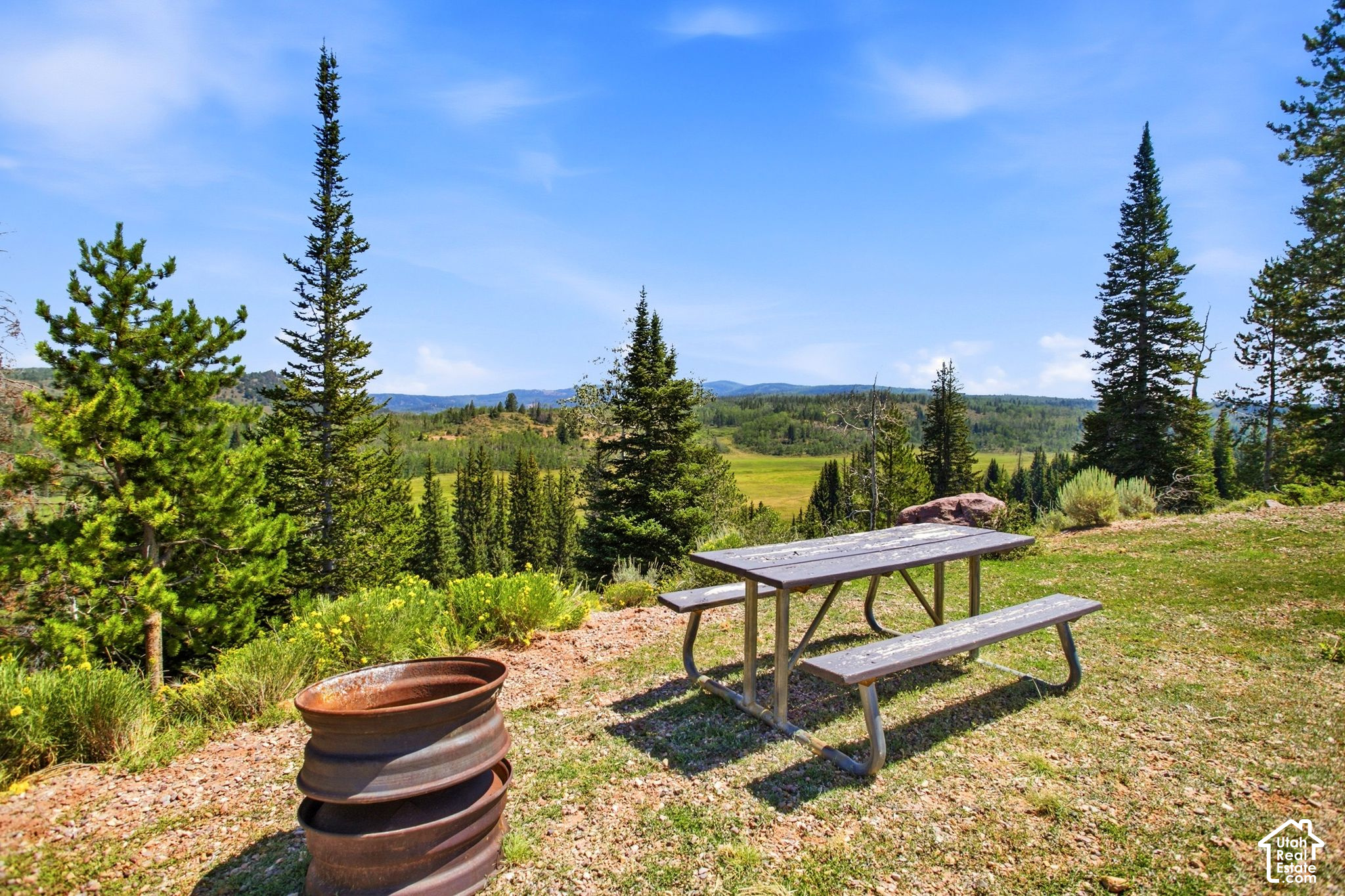 main property photo 92