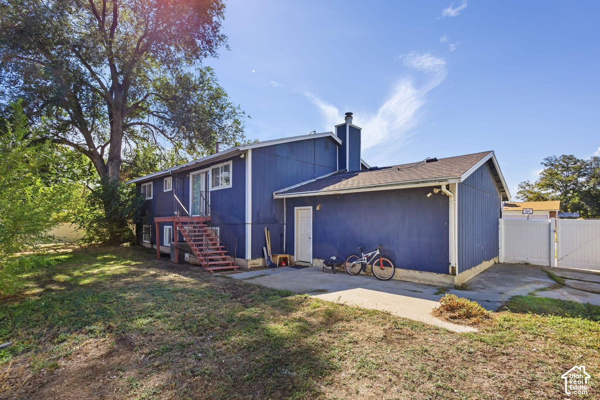 main property photo 21