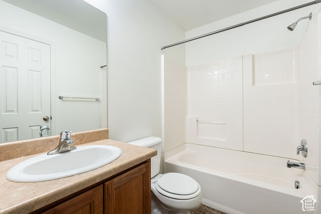 main property photo 16