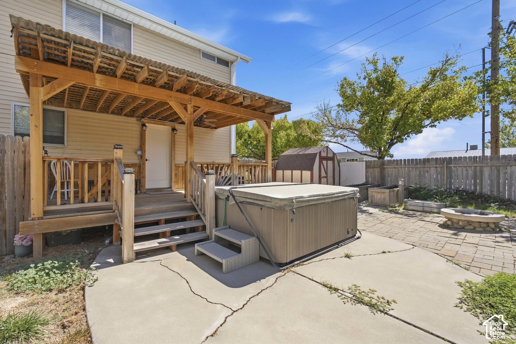 main property photo 41