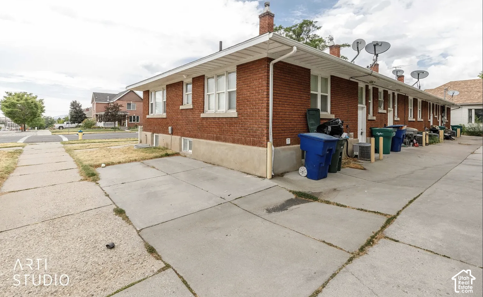 main property photo 3