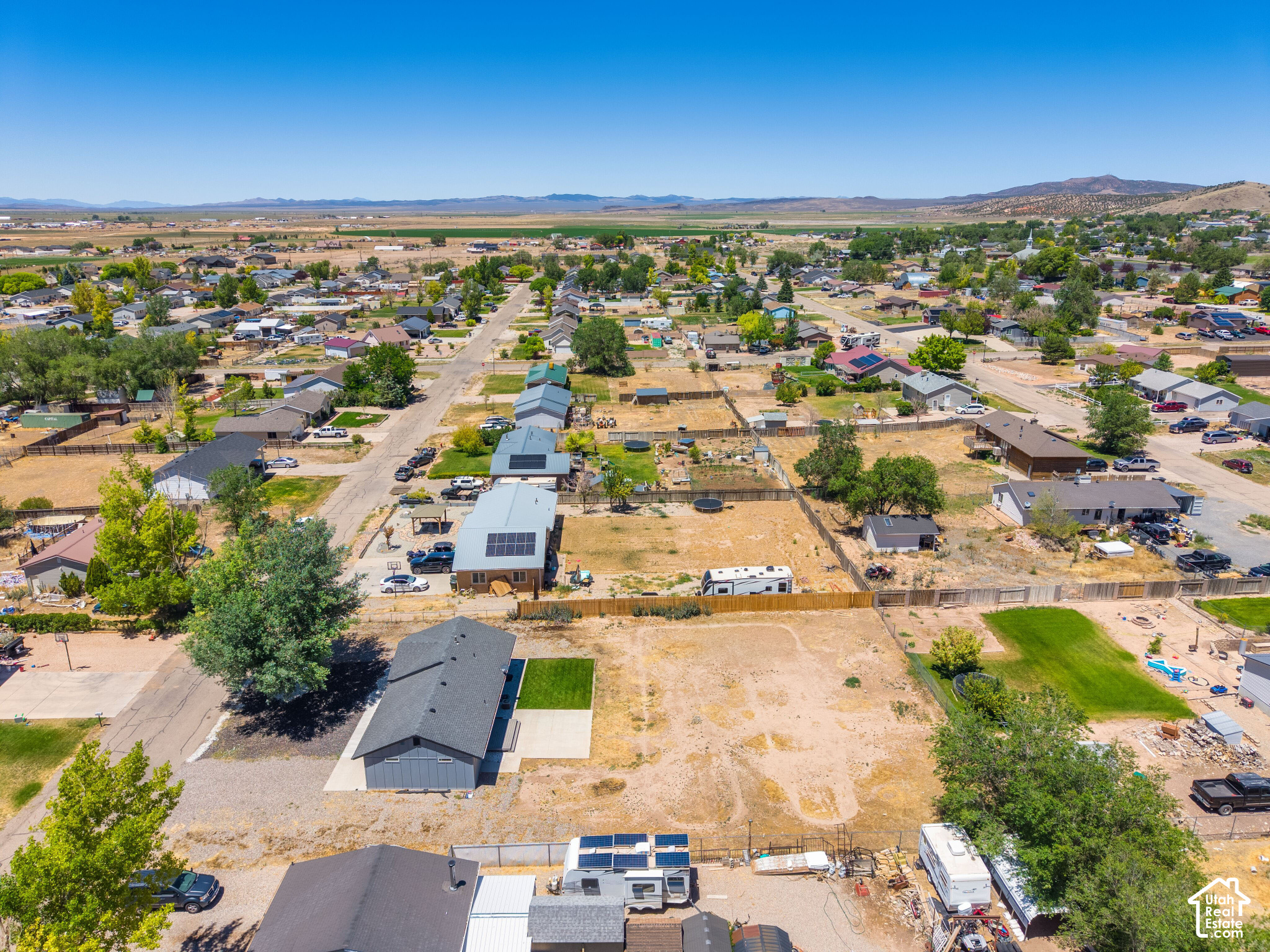 main property photo 56