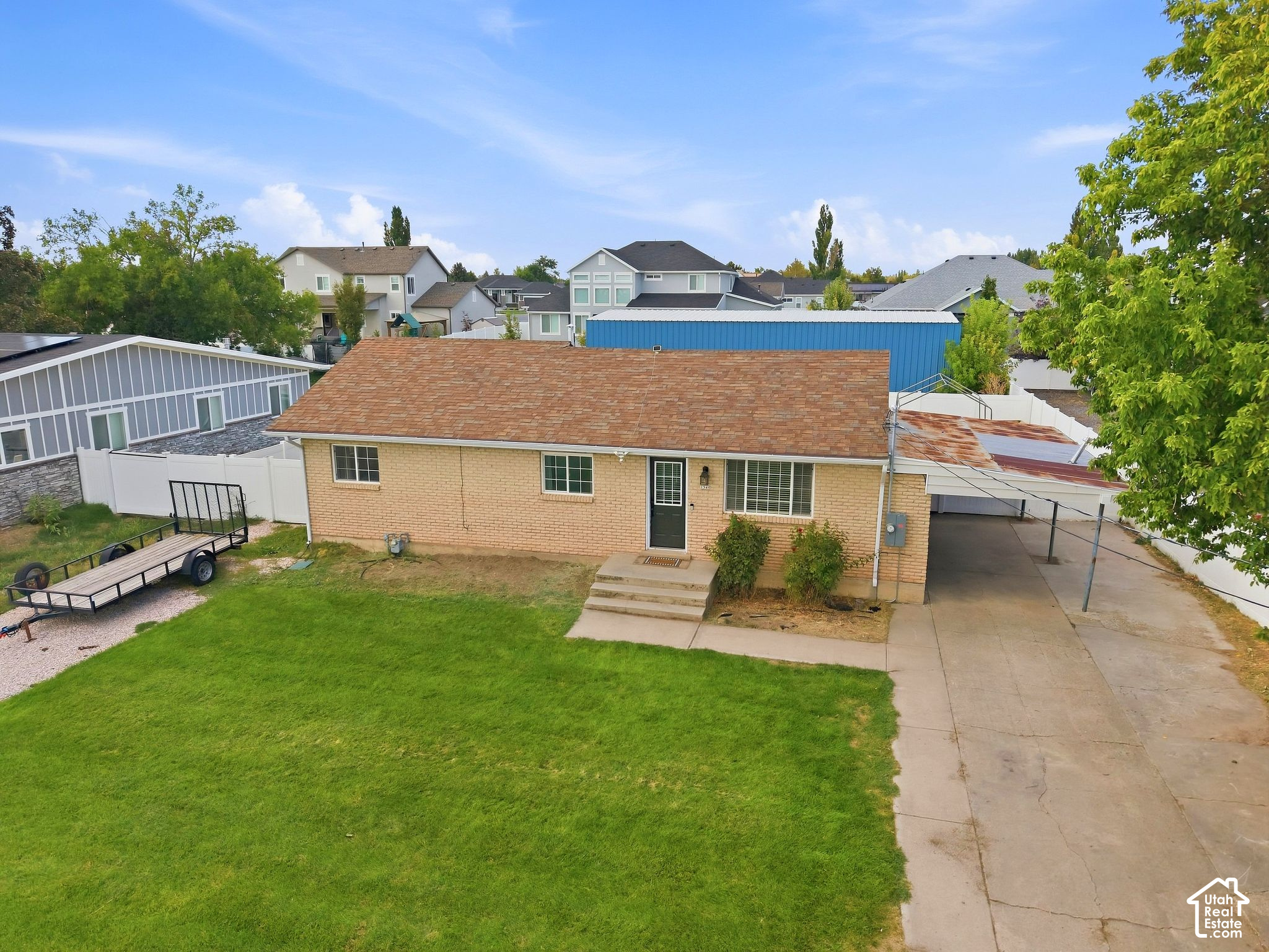 main property photo 47