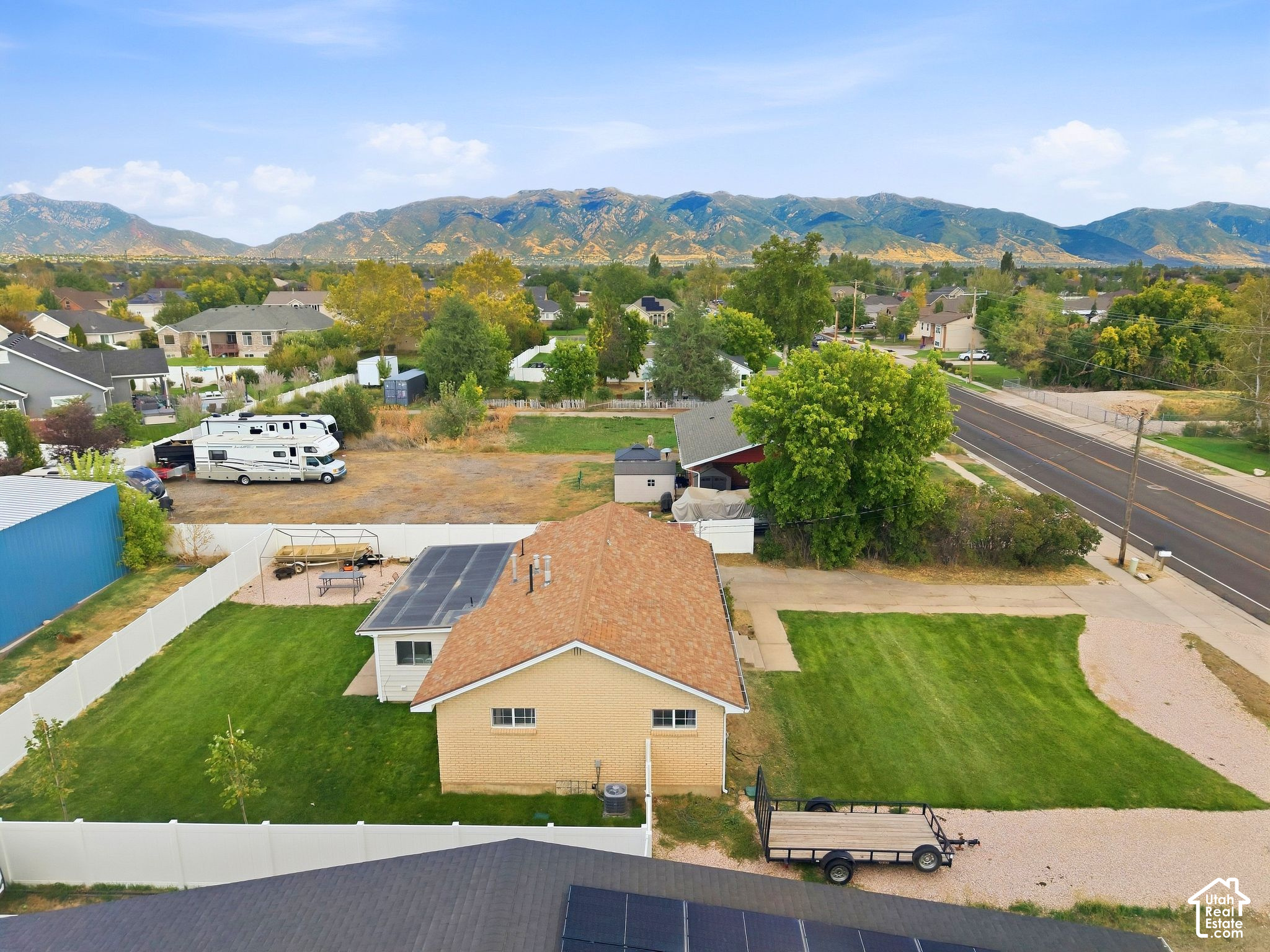 main property photo 48