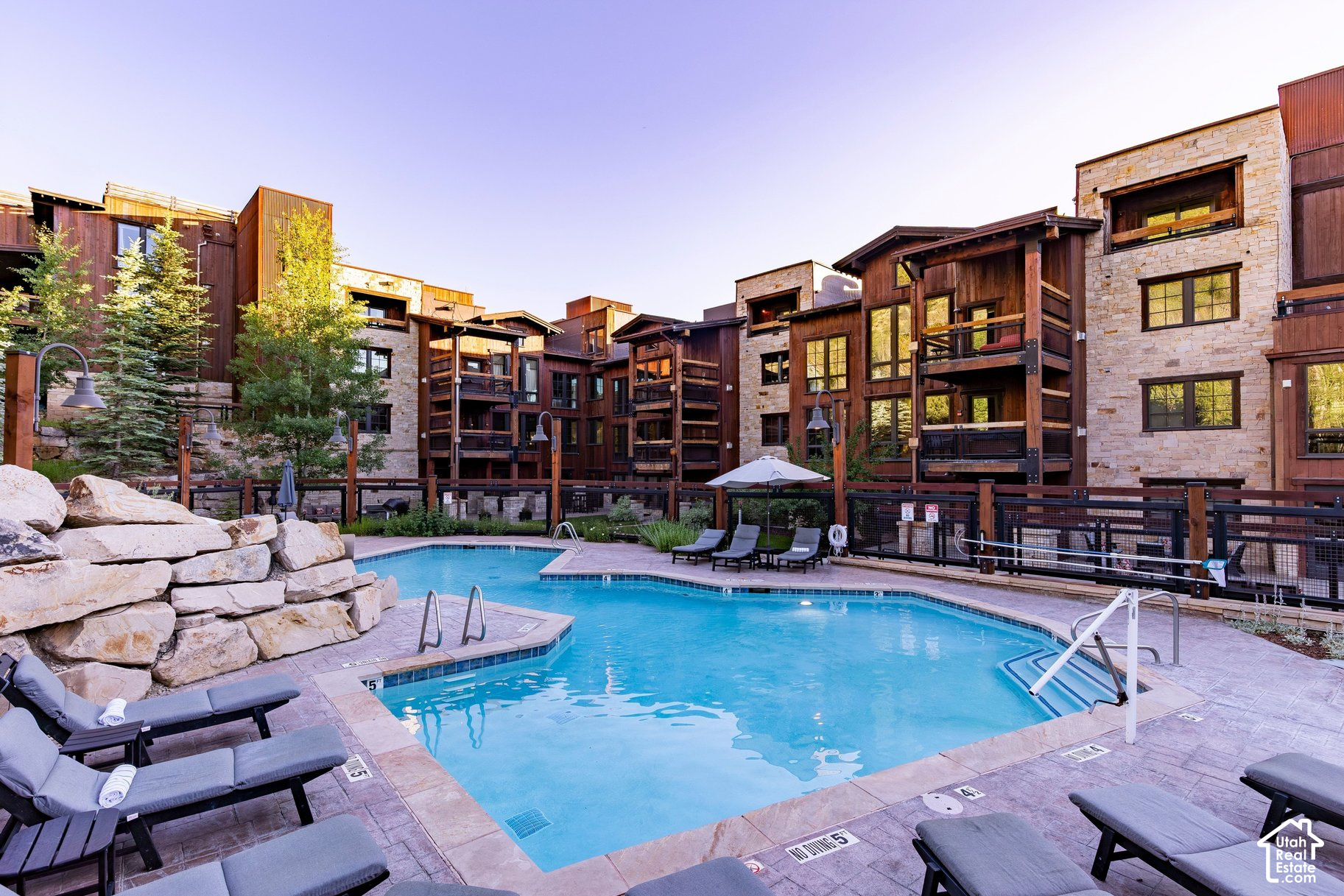 main property photo 60
