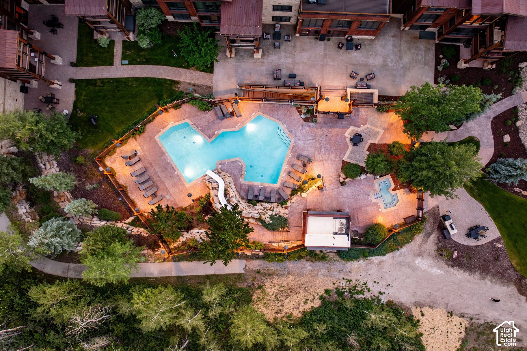 main property photo 64