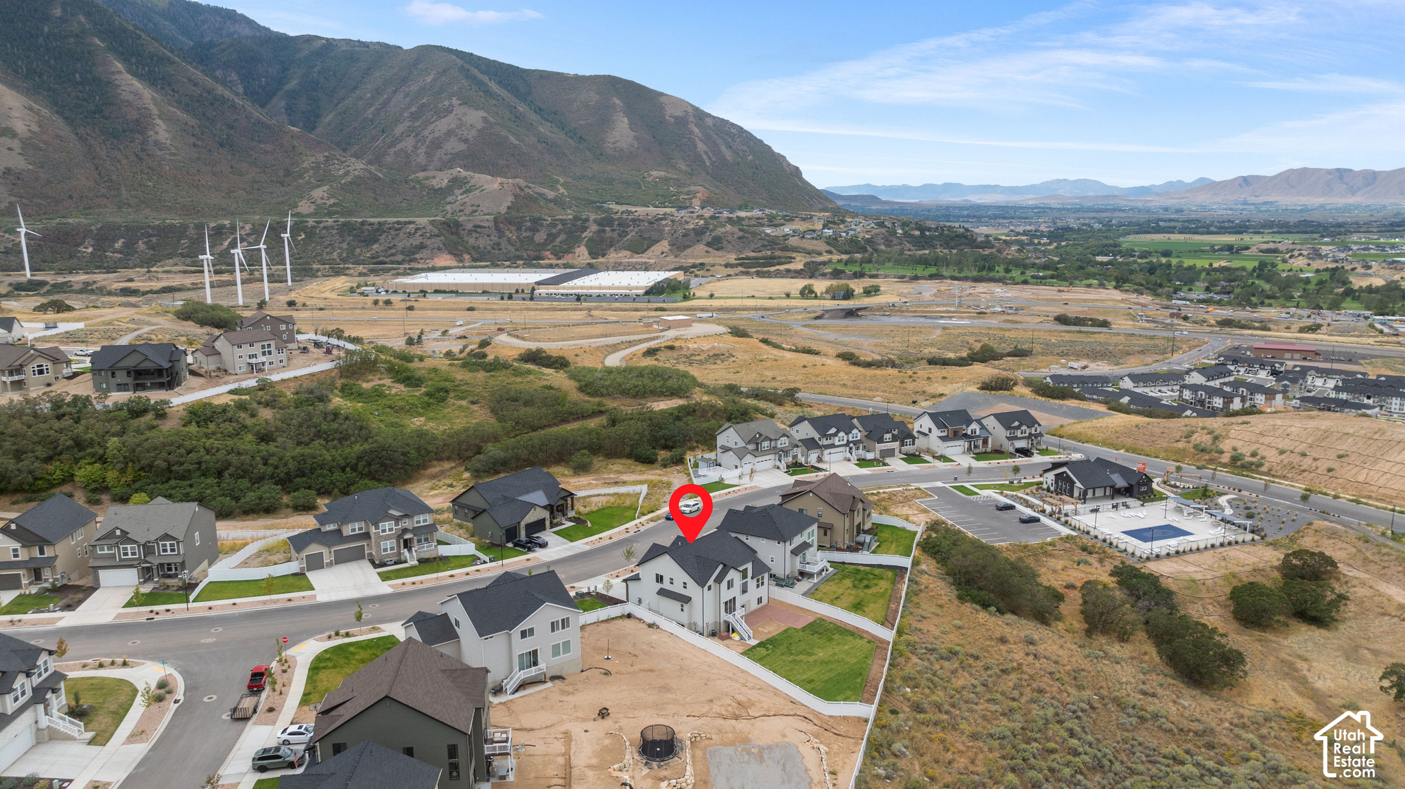 main property photo 47