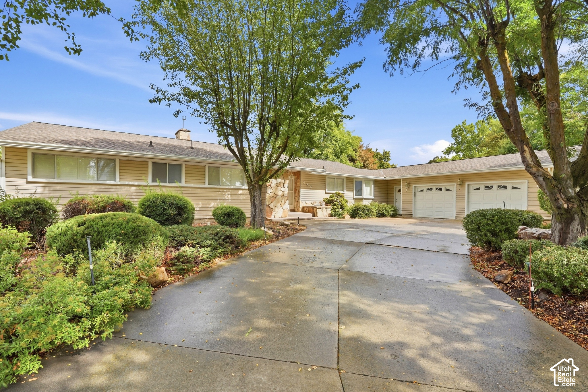 main property photo 49
