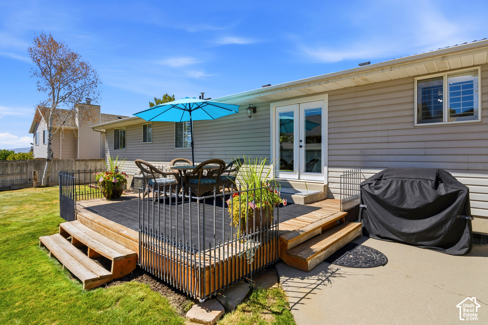 main property photo 70