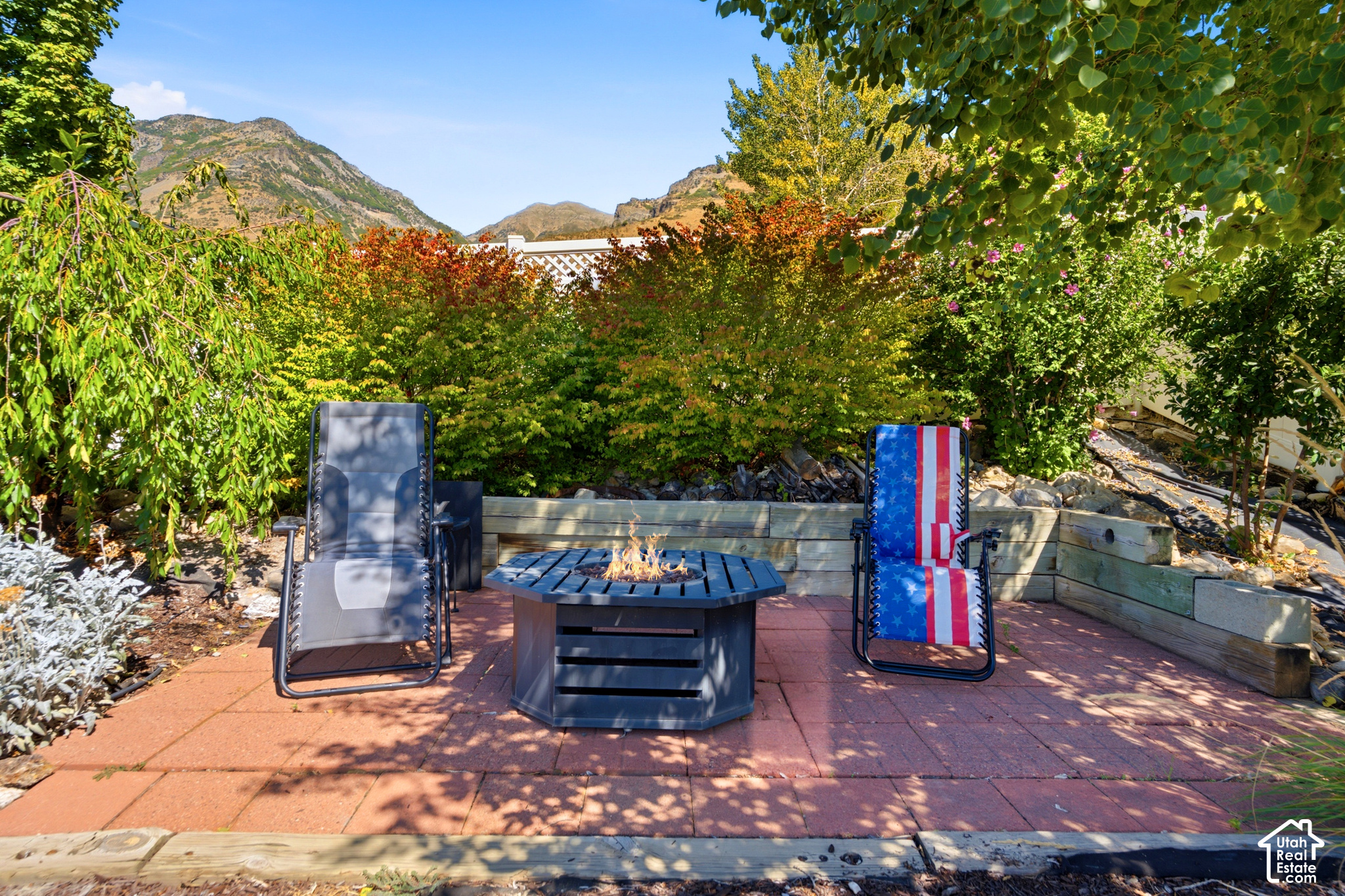 main property photo 74