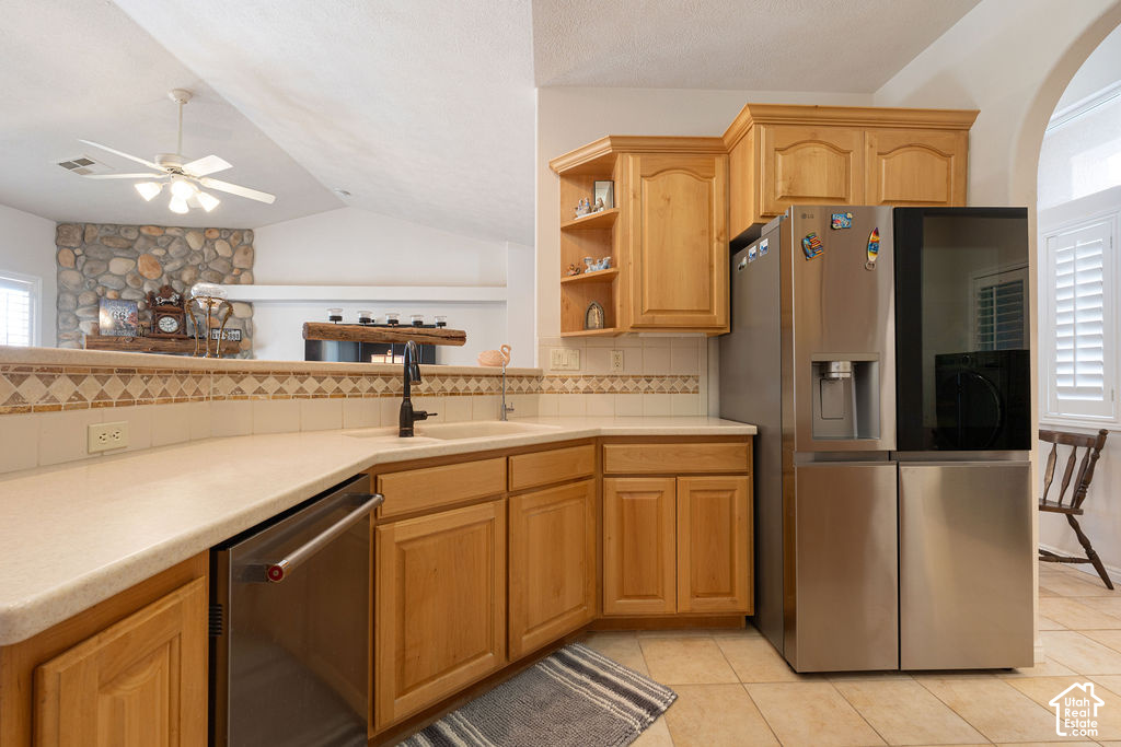 main property photo 9
