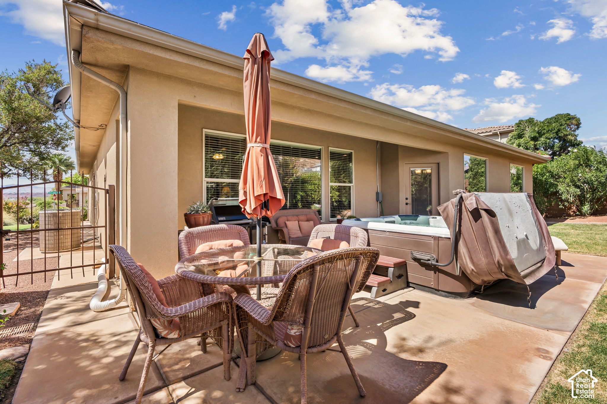 main property photo 40
