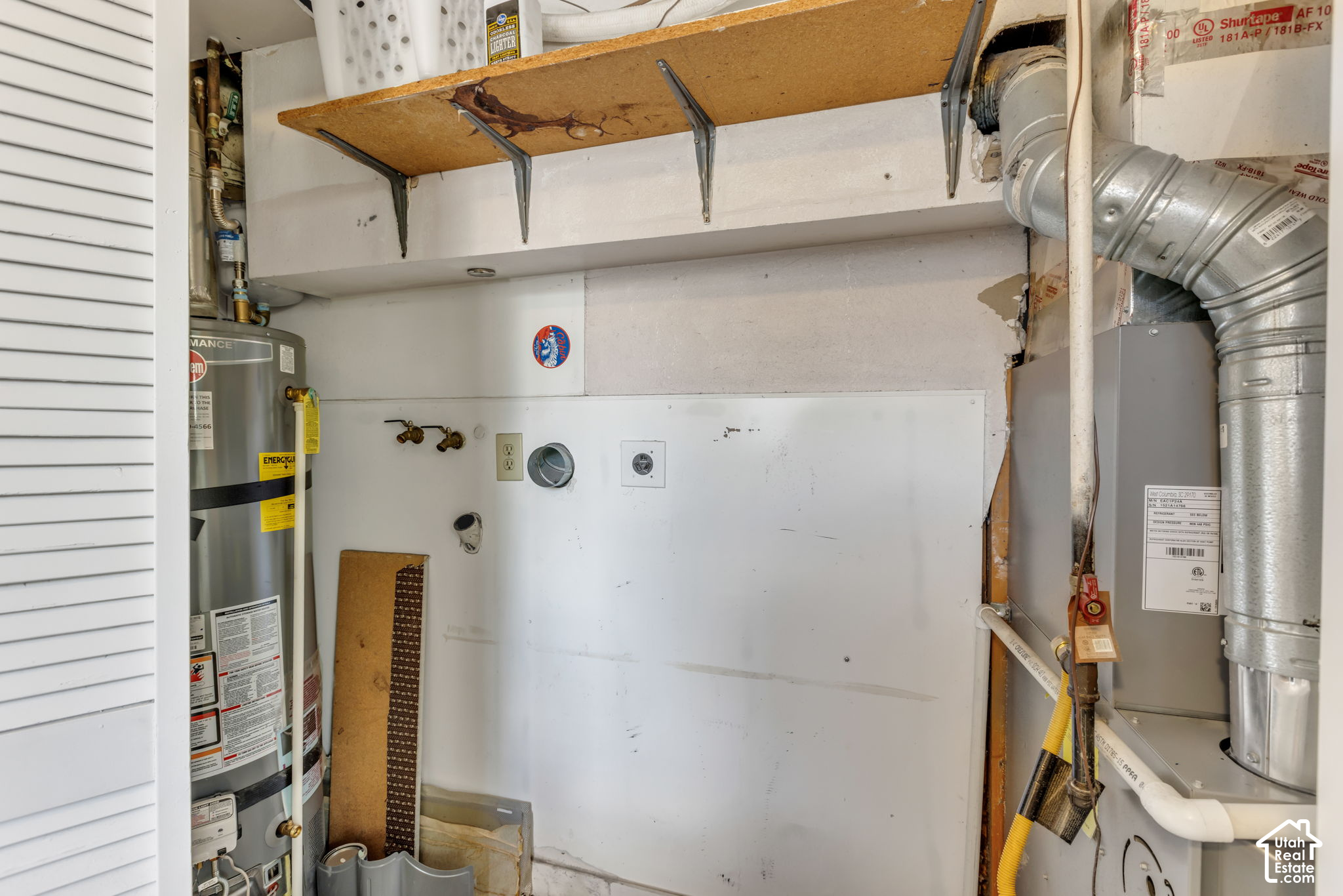 main property photo 12