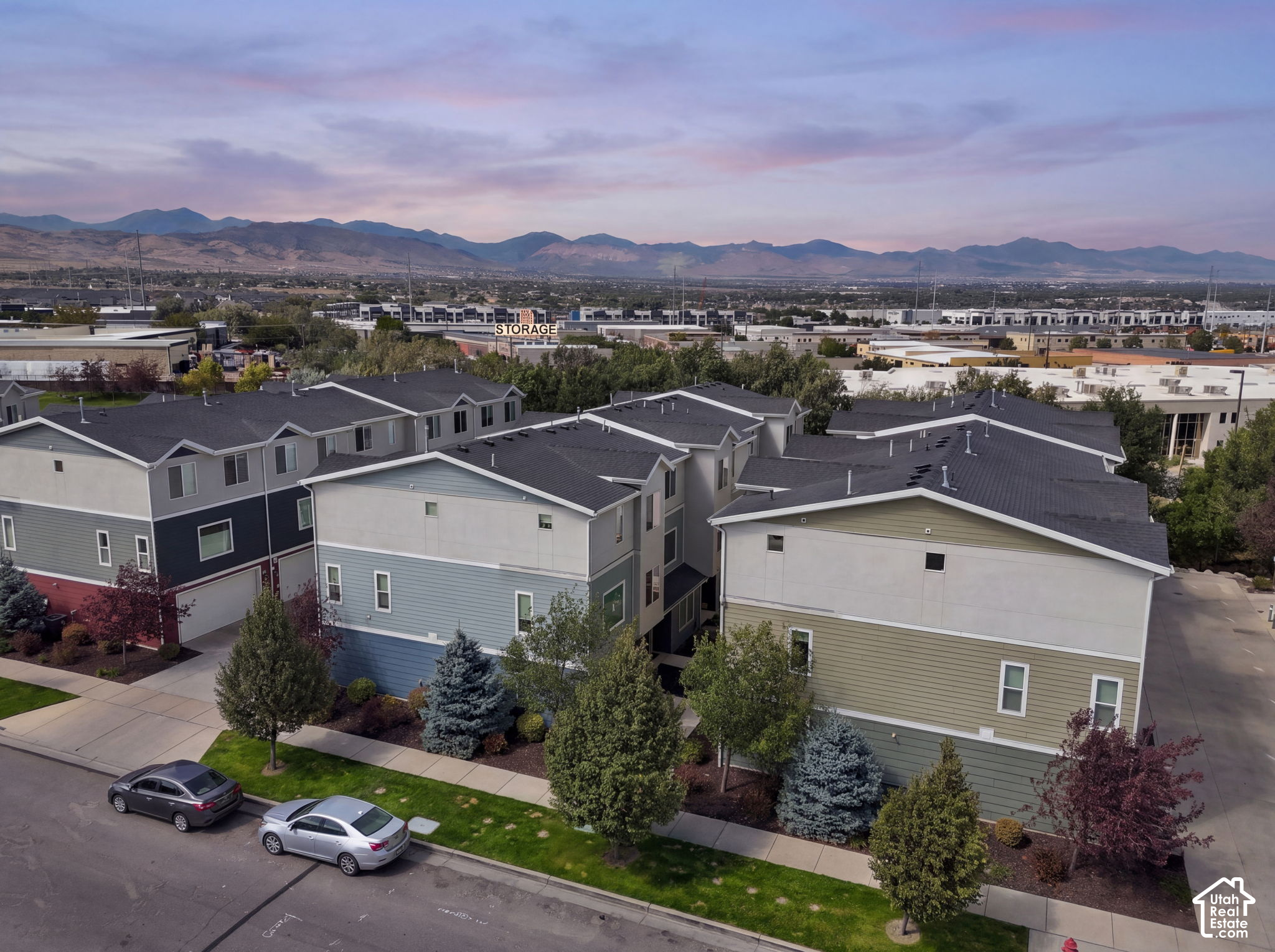main property photo 34