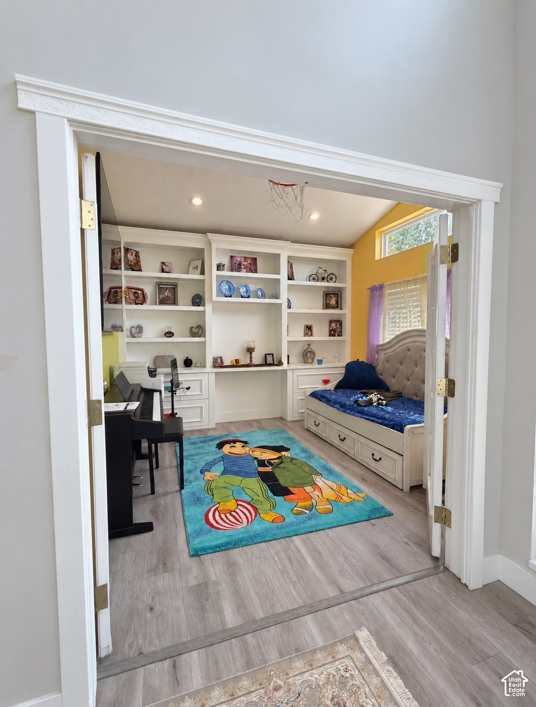 main property photo 3
