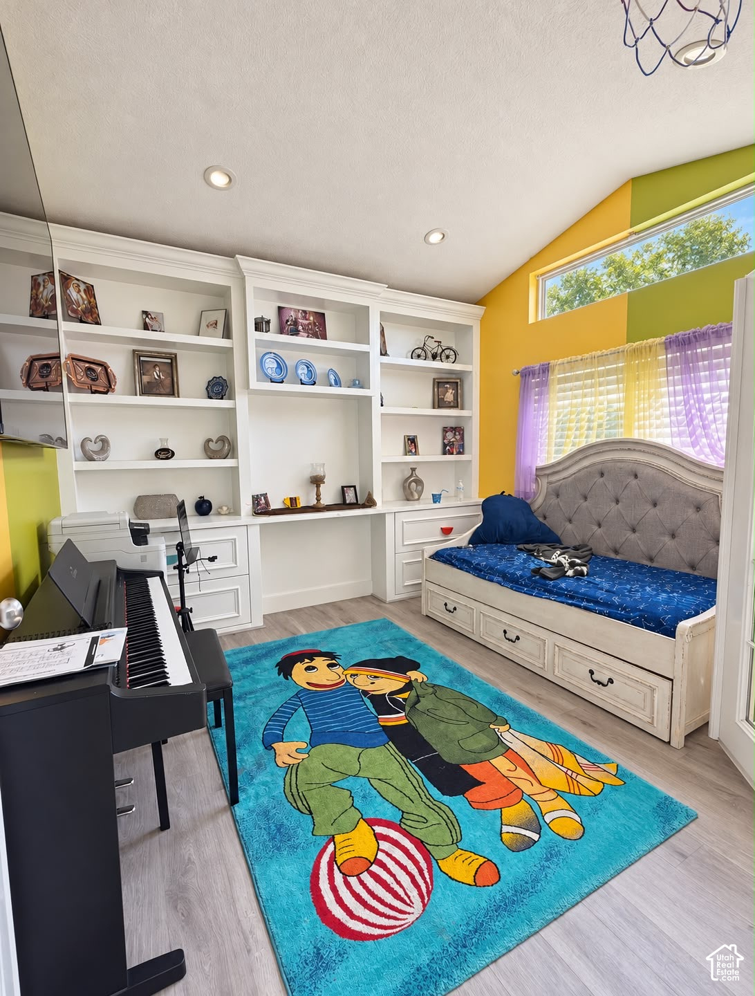 main property photo 5