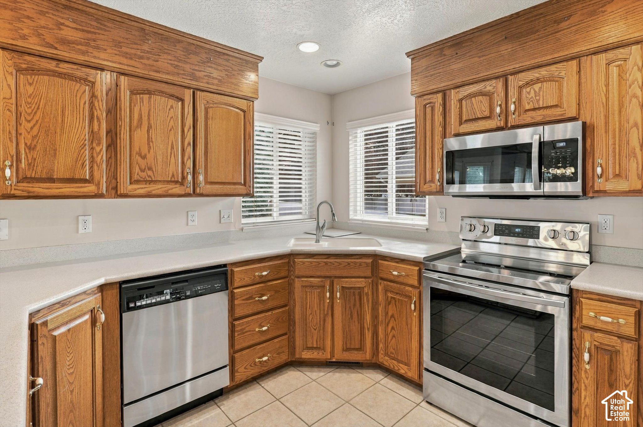 property viewer photo 11
