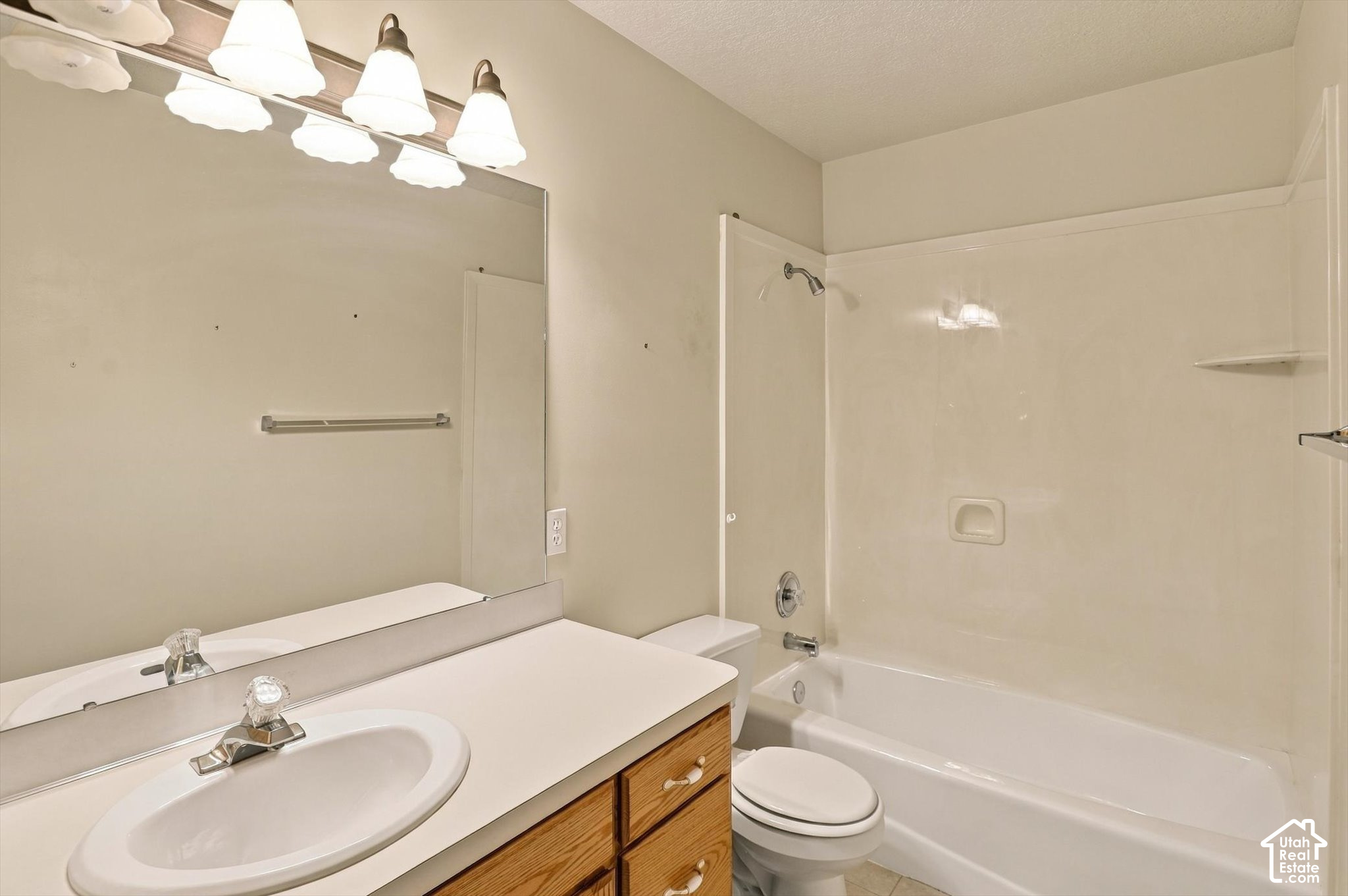 property viewer photo 16