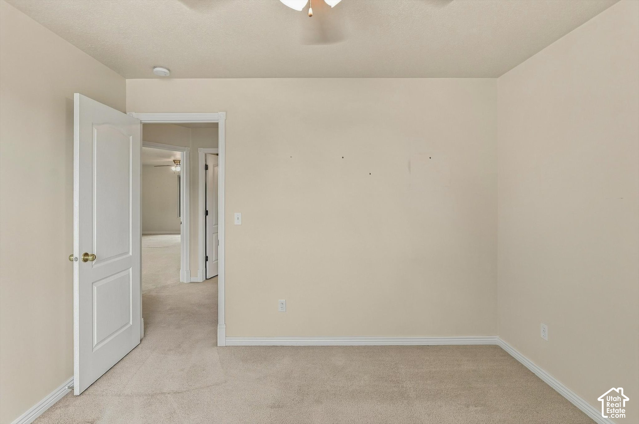 property viewer photo 17