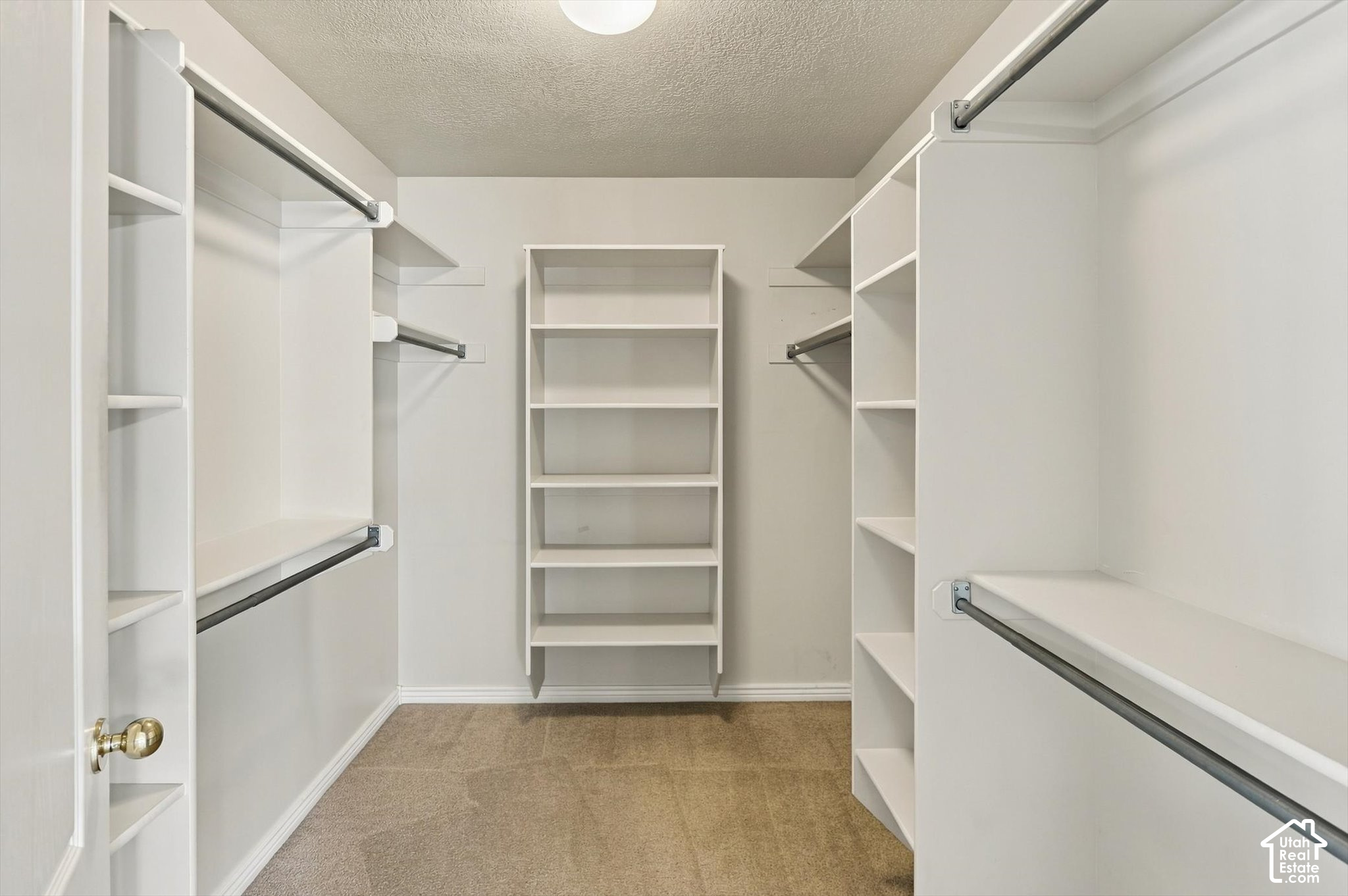 property viewer photo 23