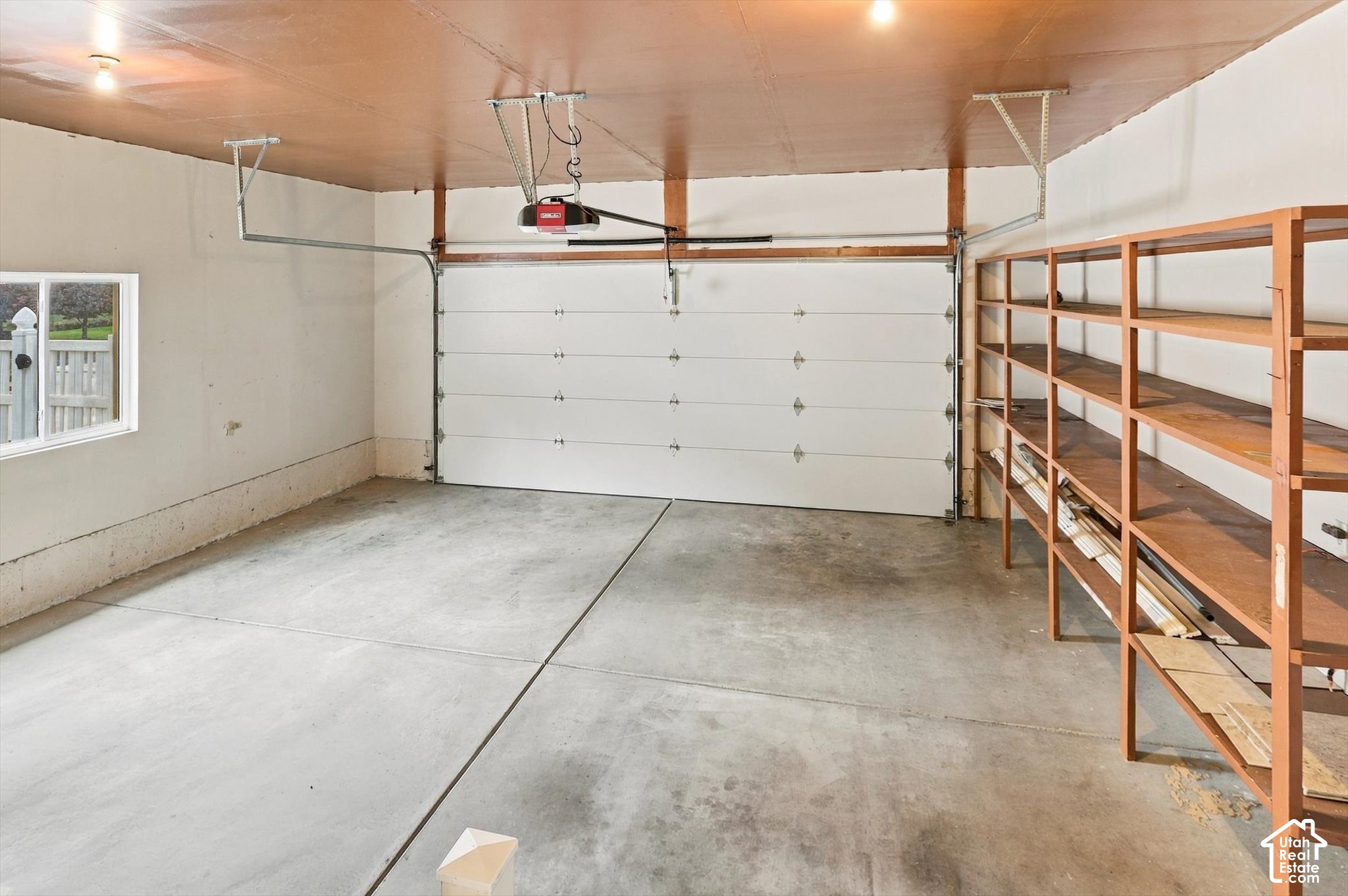 property viewer photo 42