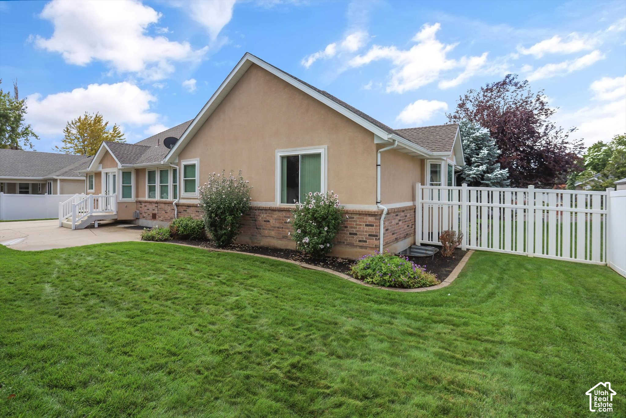 property viewer photo 46