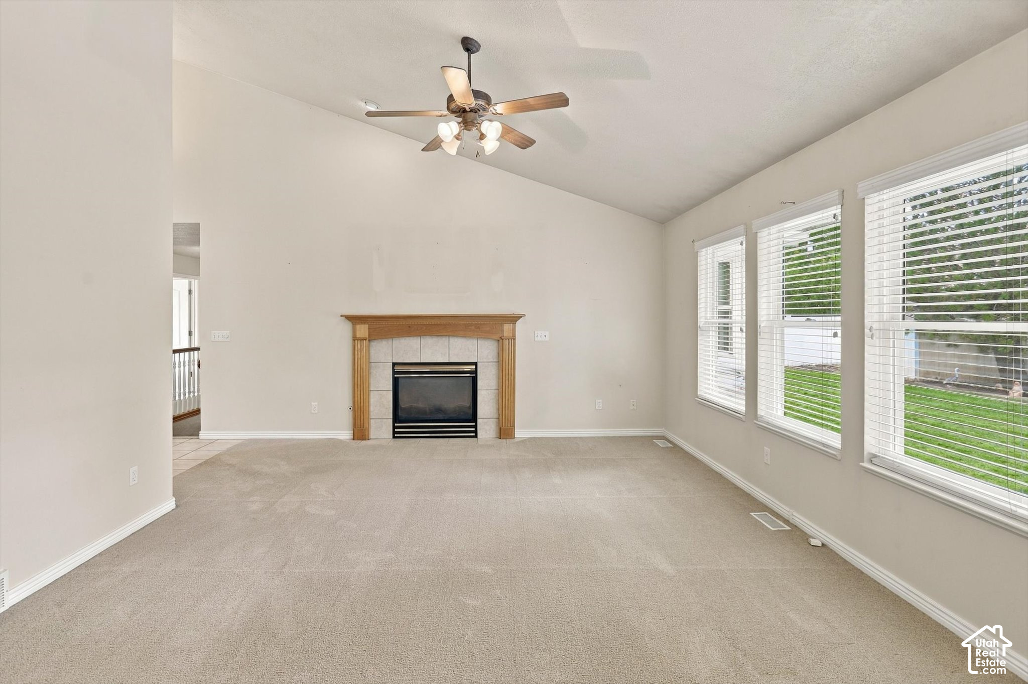 property viewer photo 5
