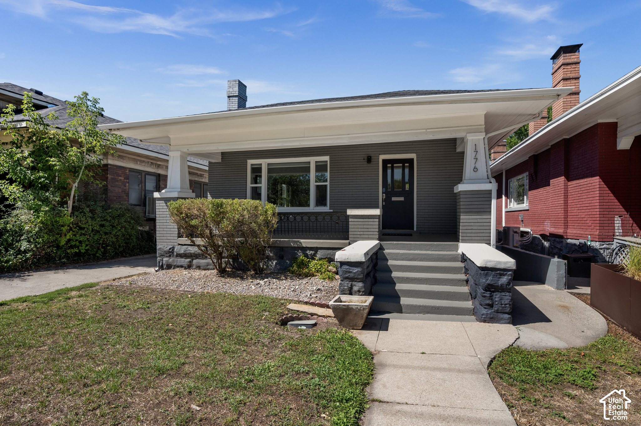 property viewer photo 1