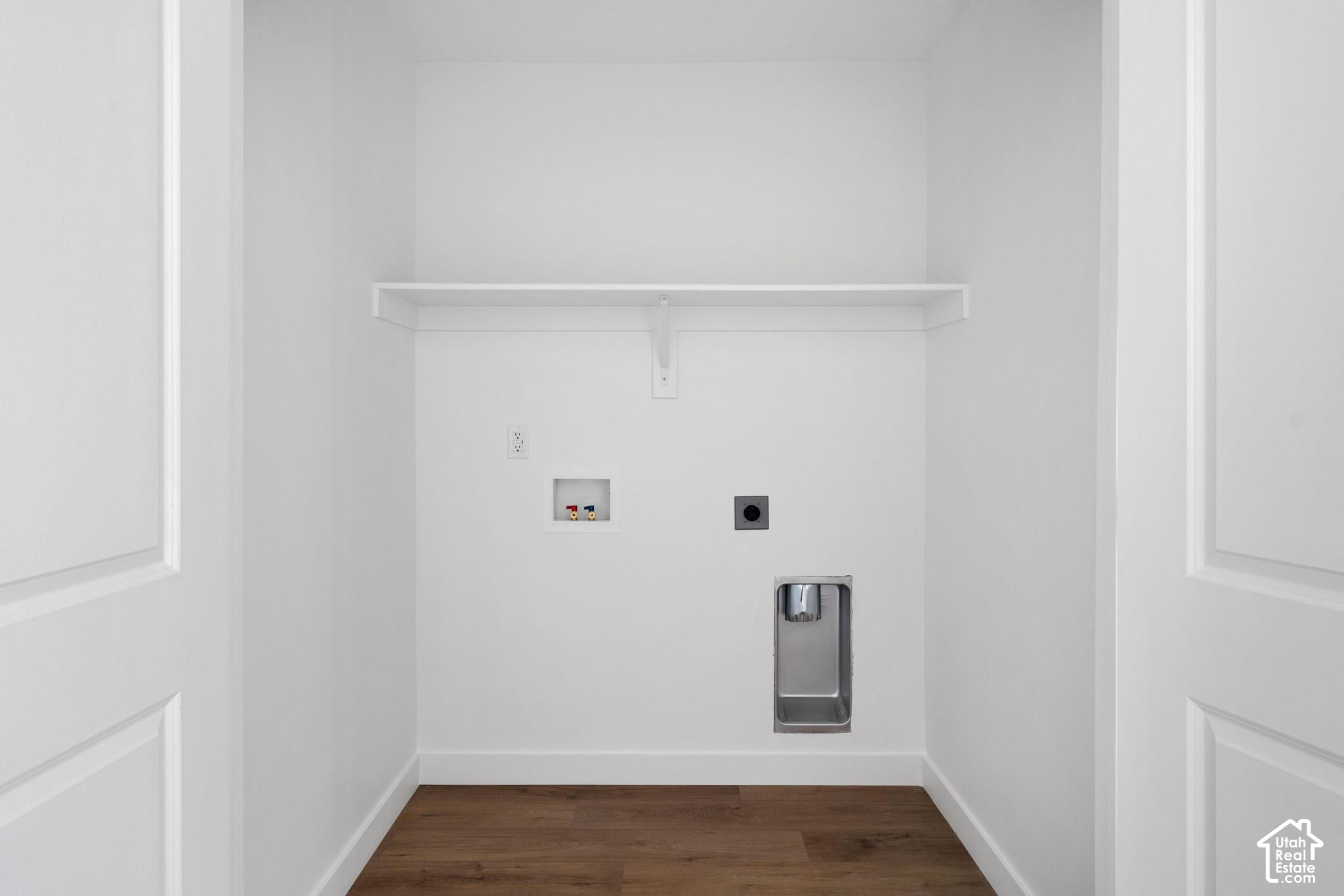 main property photo 12