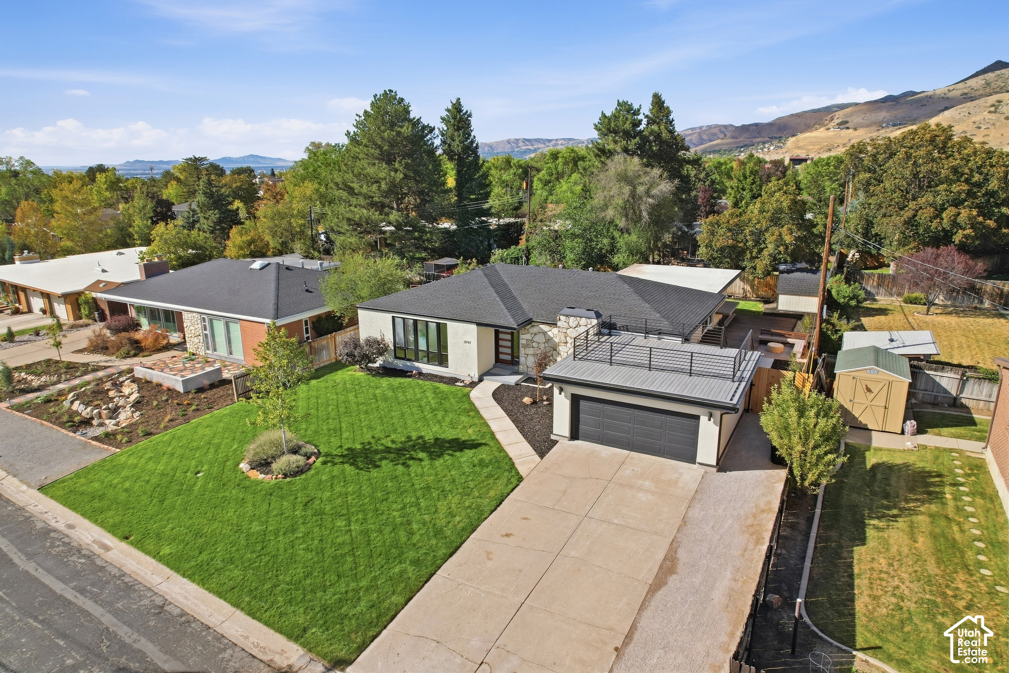 main property photo 61