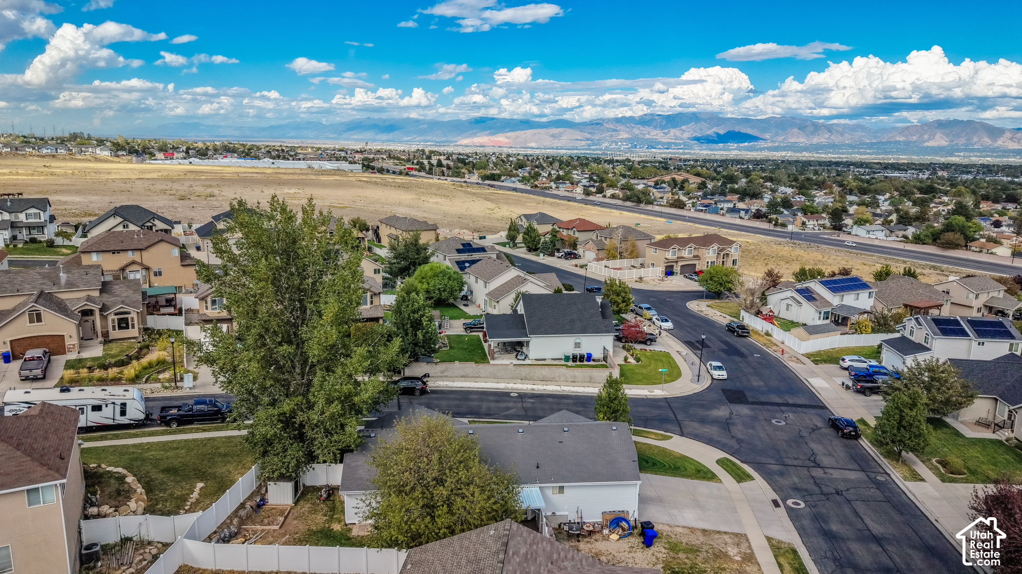 main property photo 22