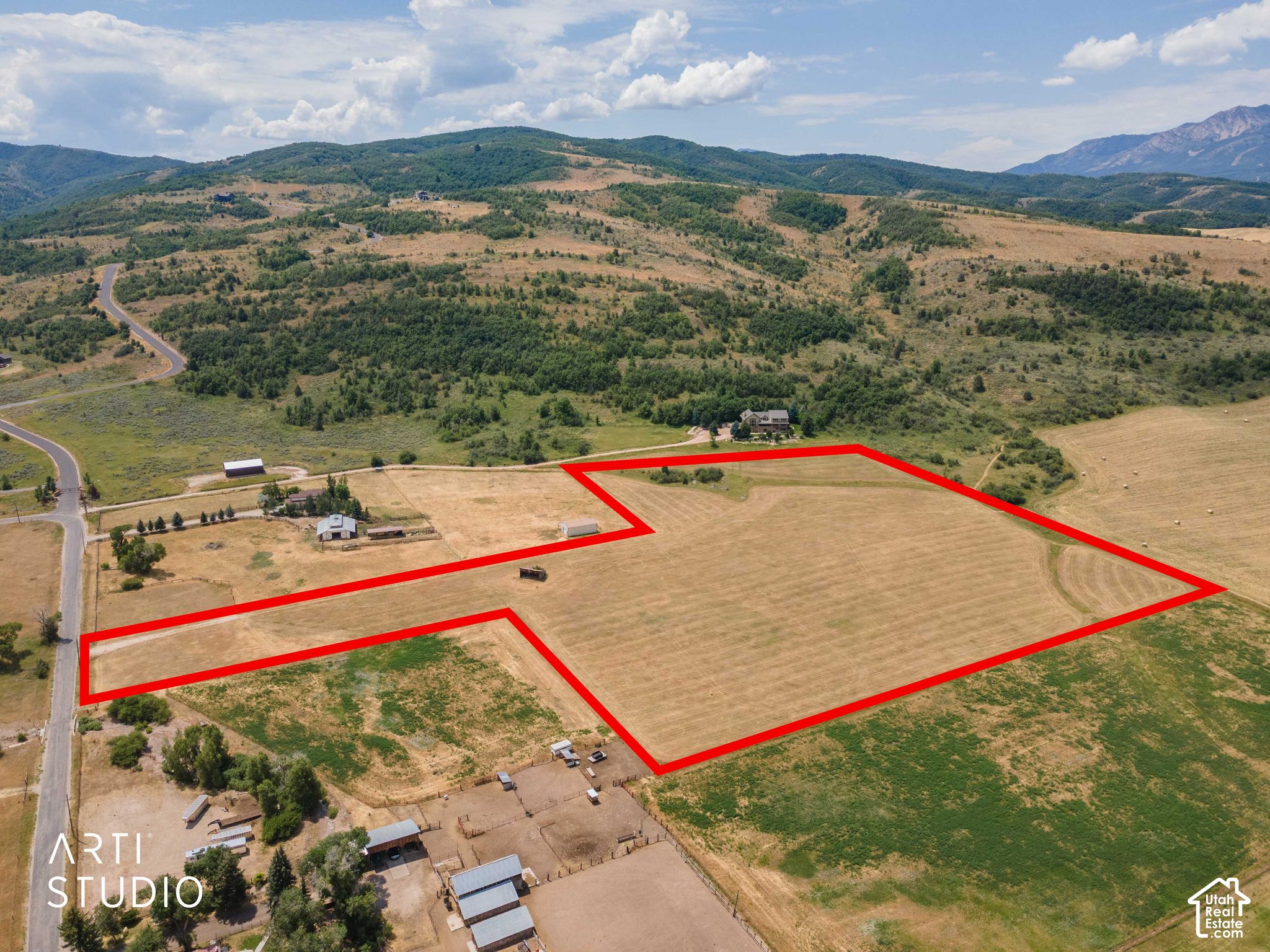 main property photo 9
