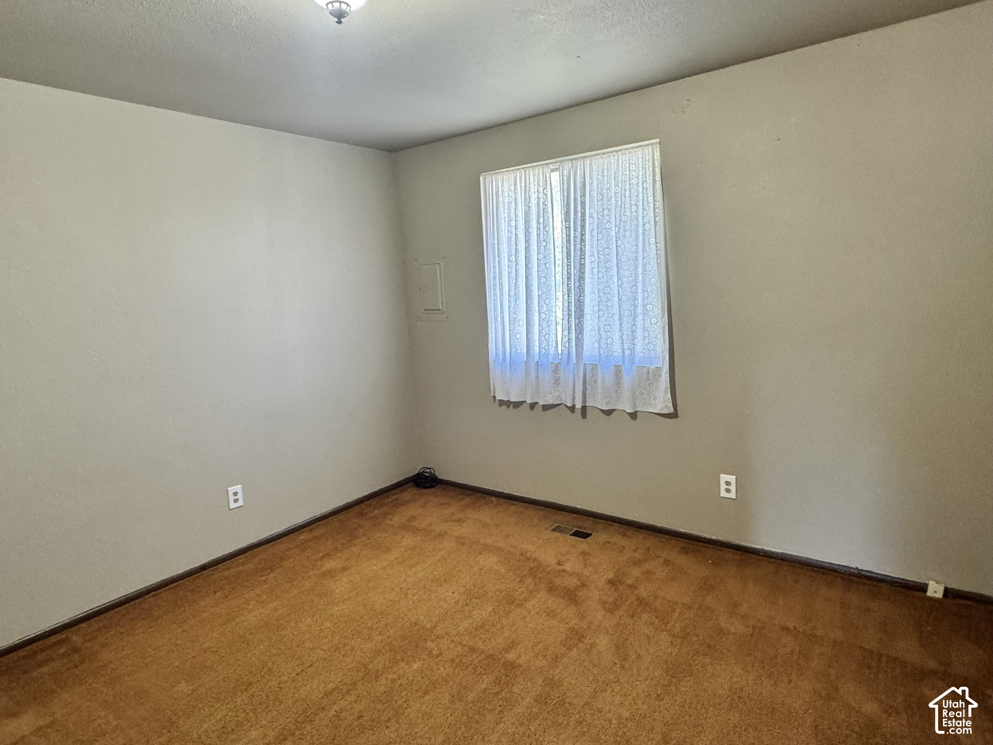 property viewer photo 12