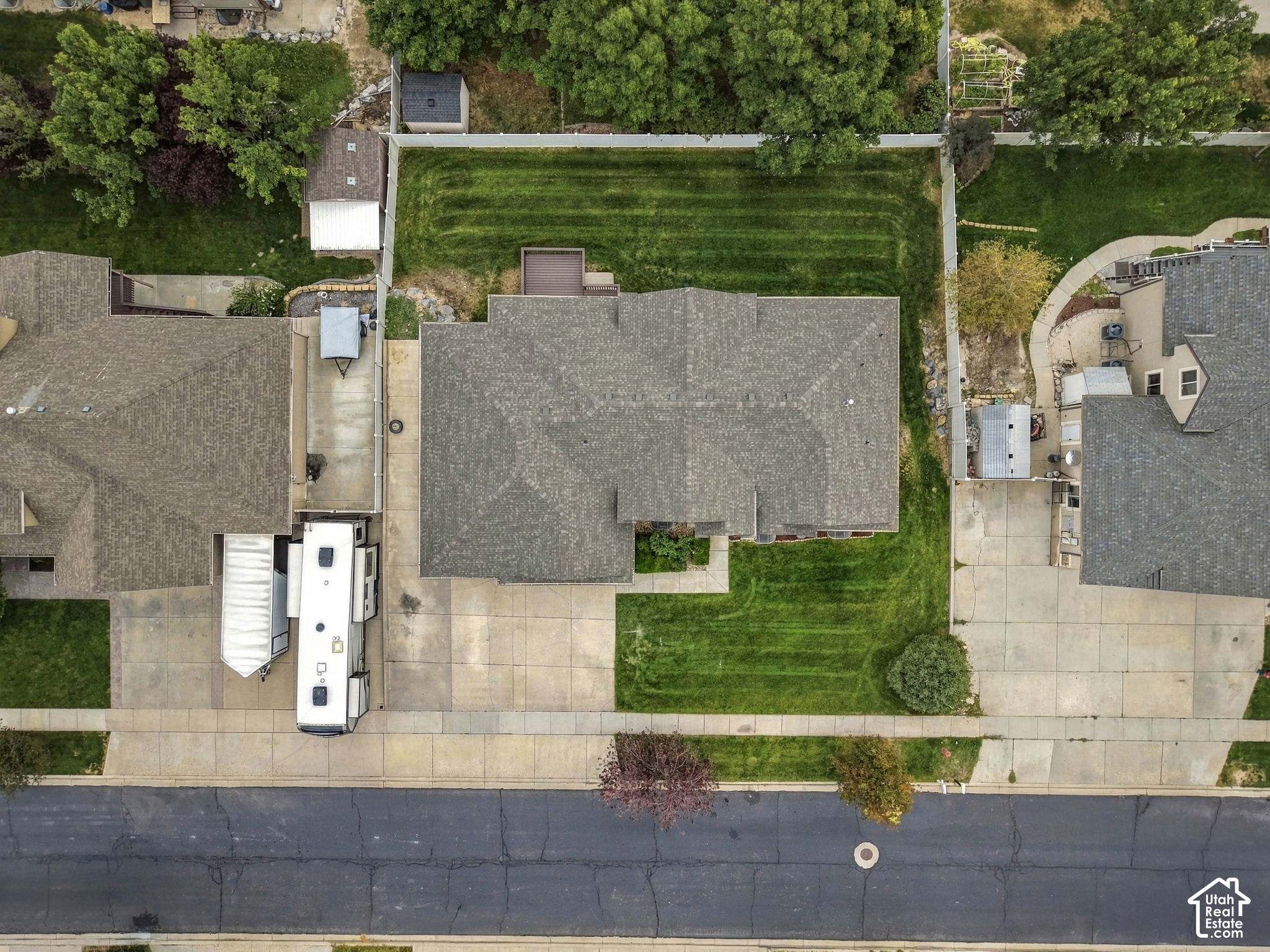 main property photo 48