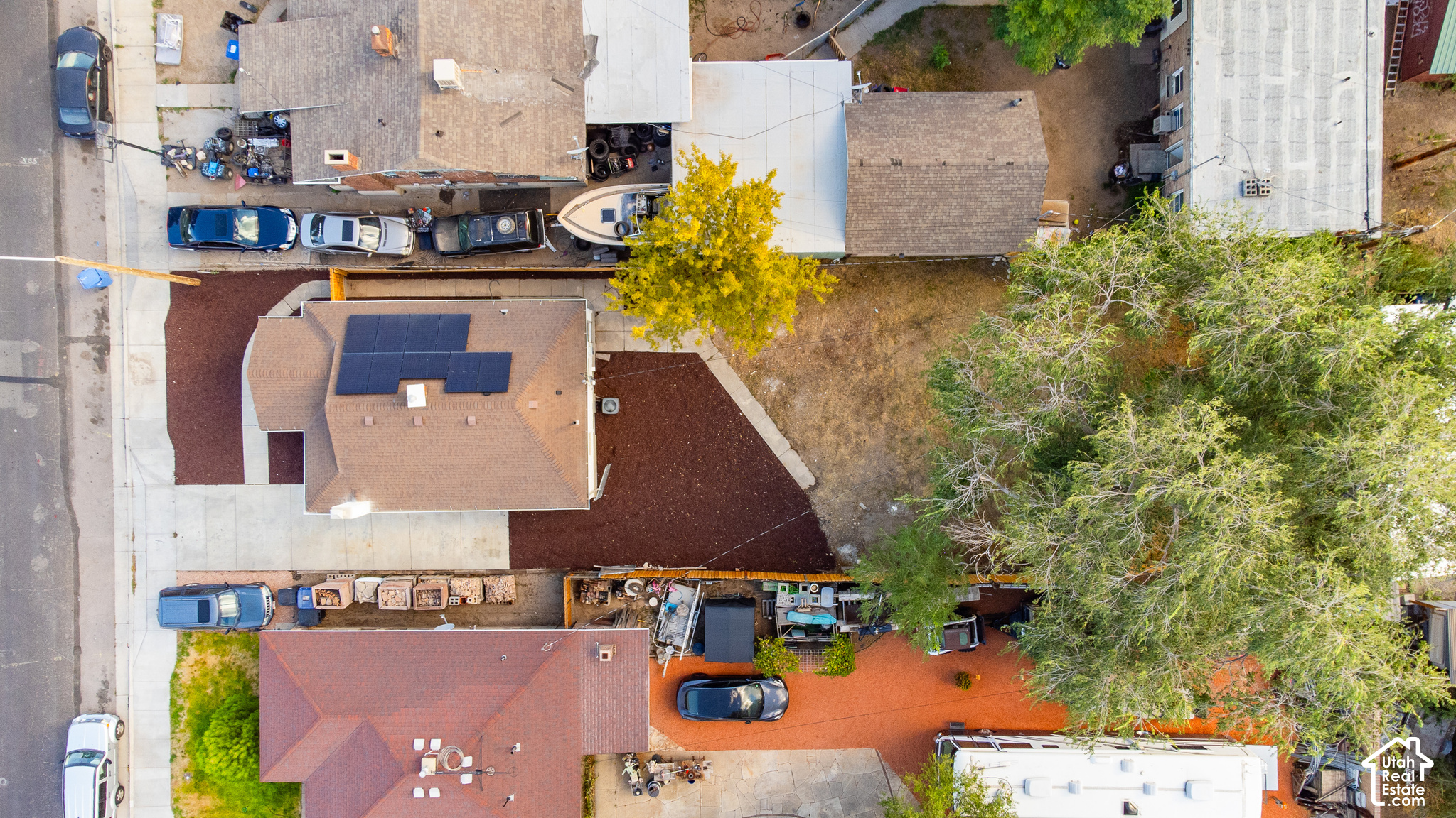 main property photo 15