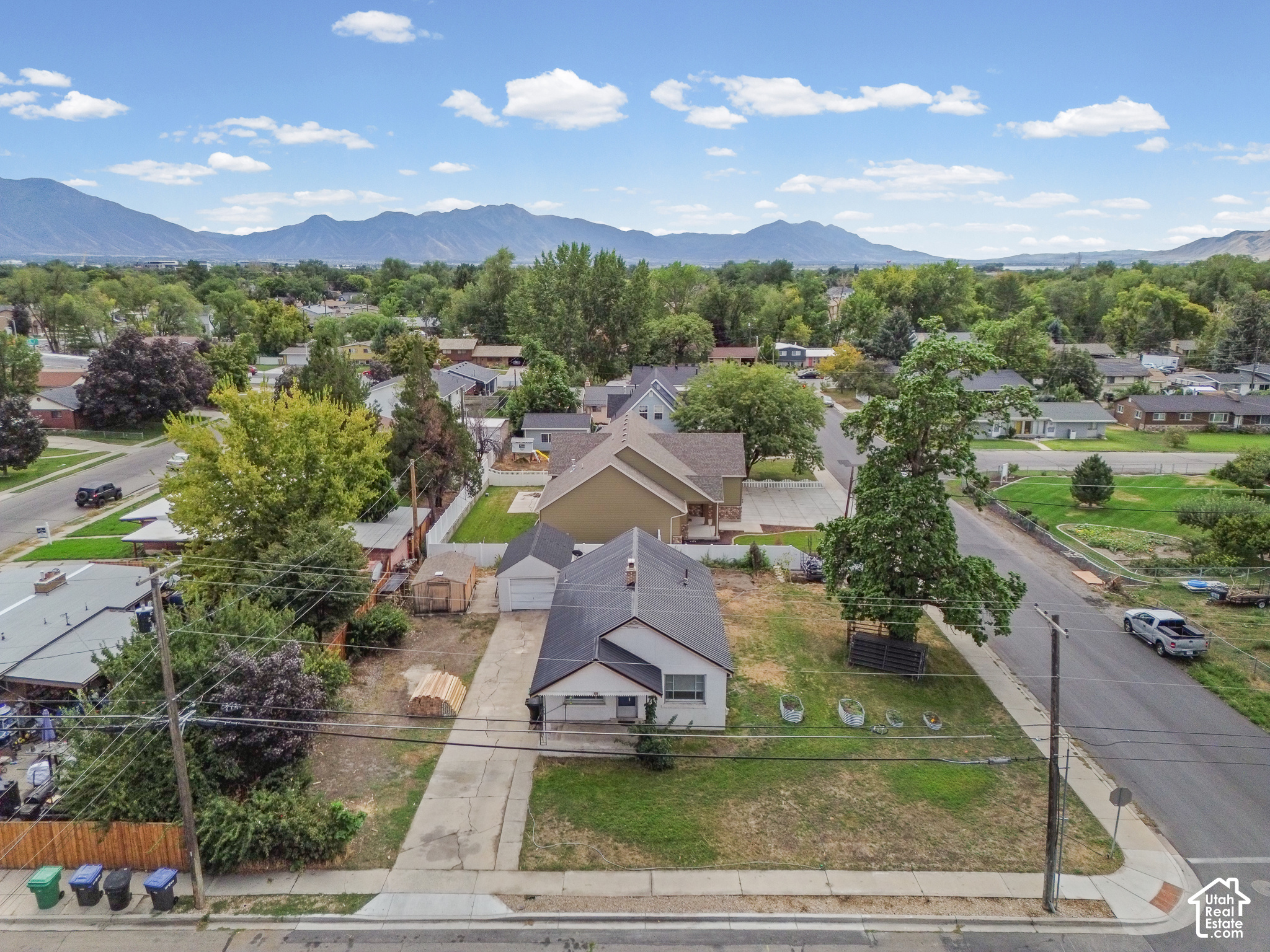 main property photo 26