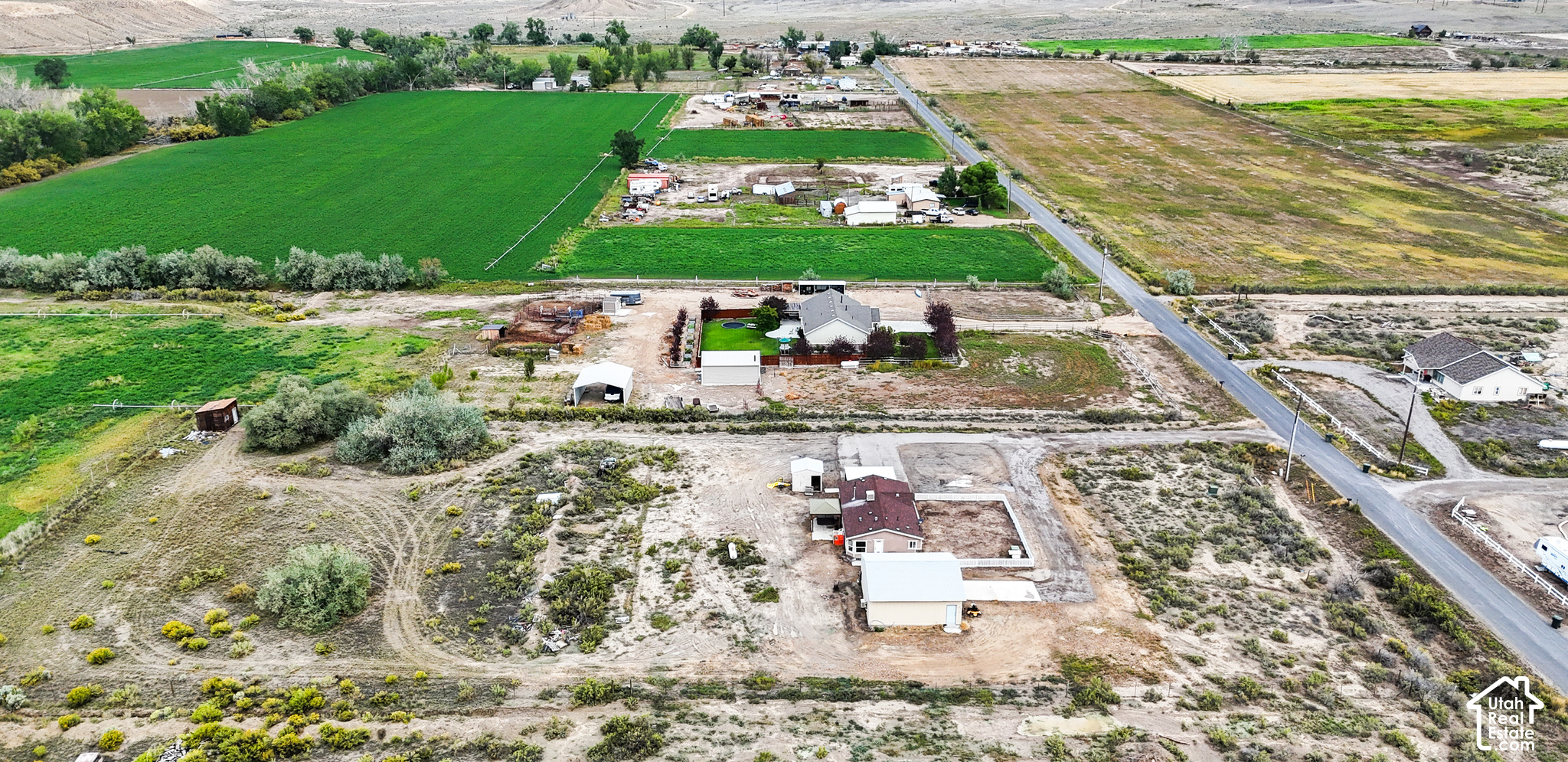 main property photo 19