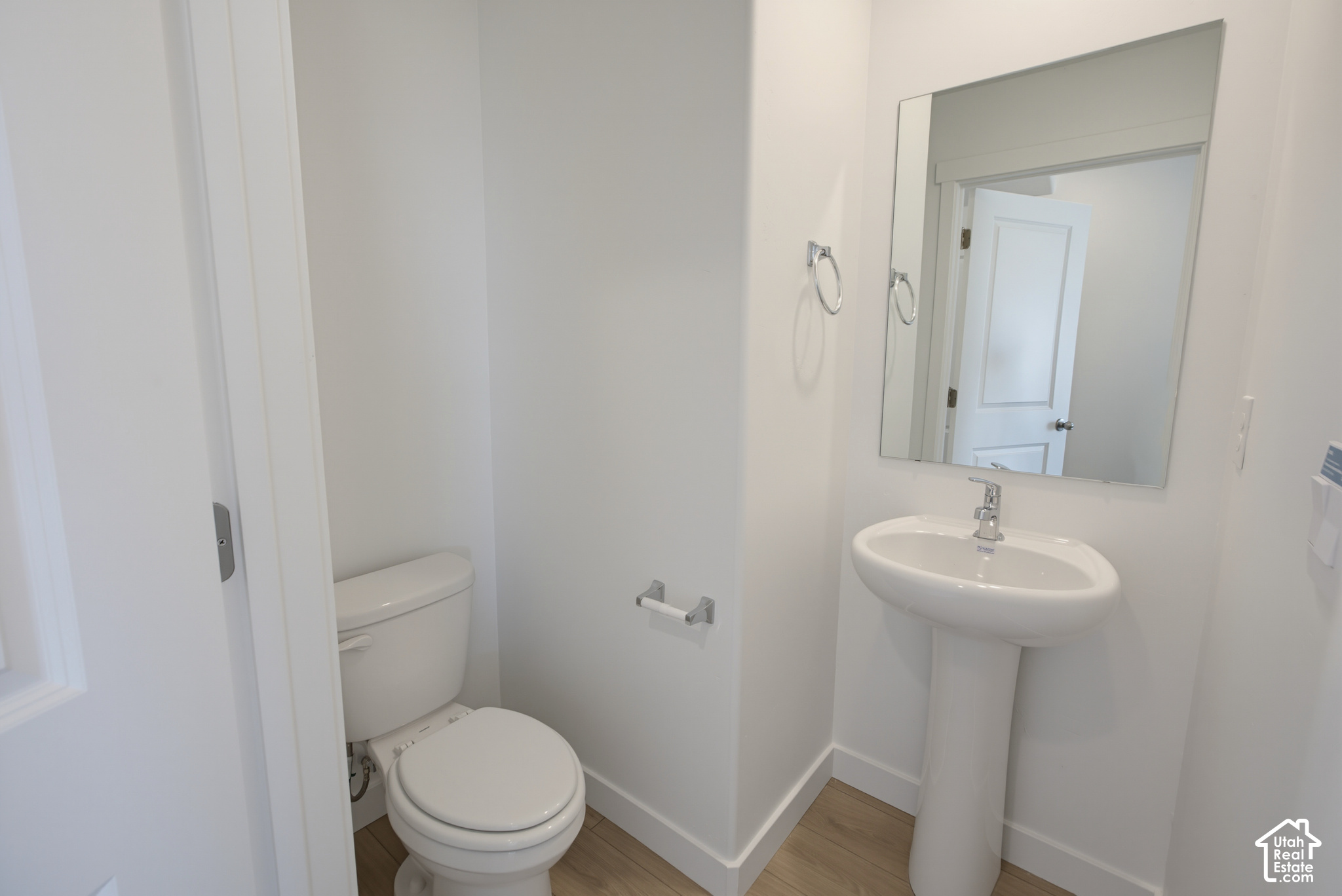 main property photo 13