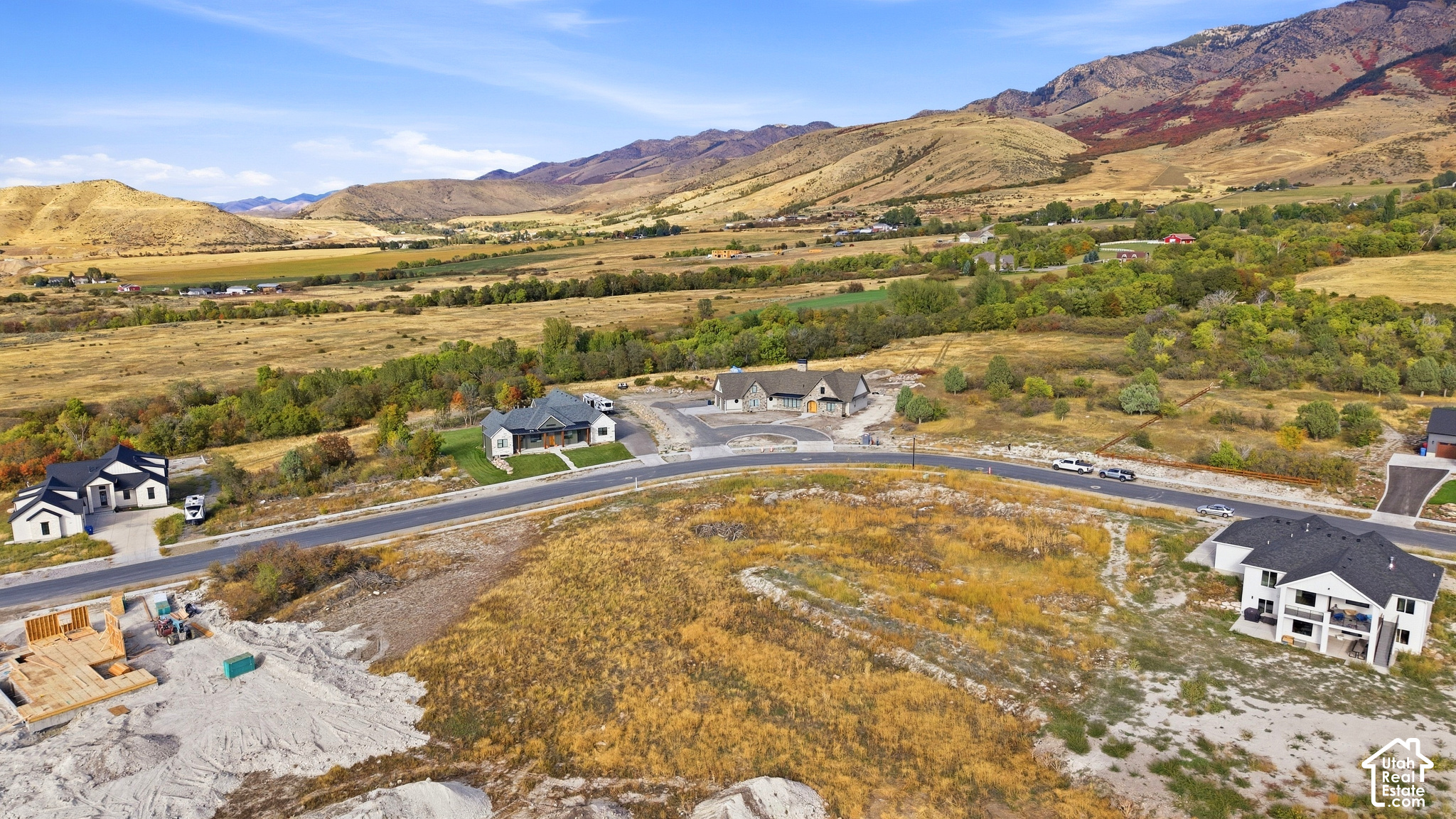 main property photo 12