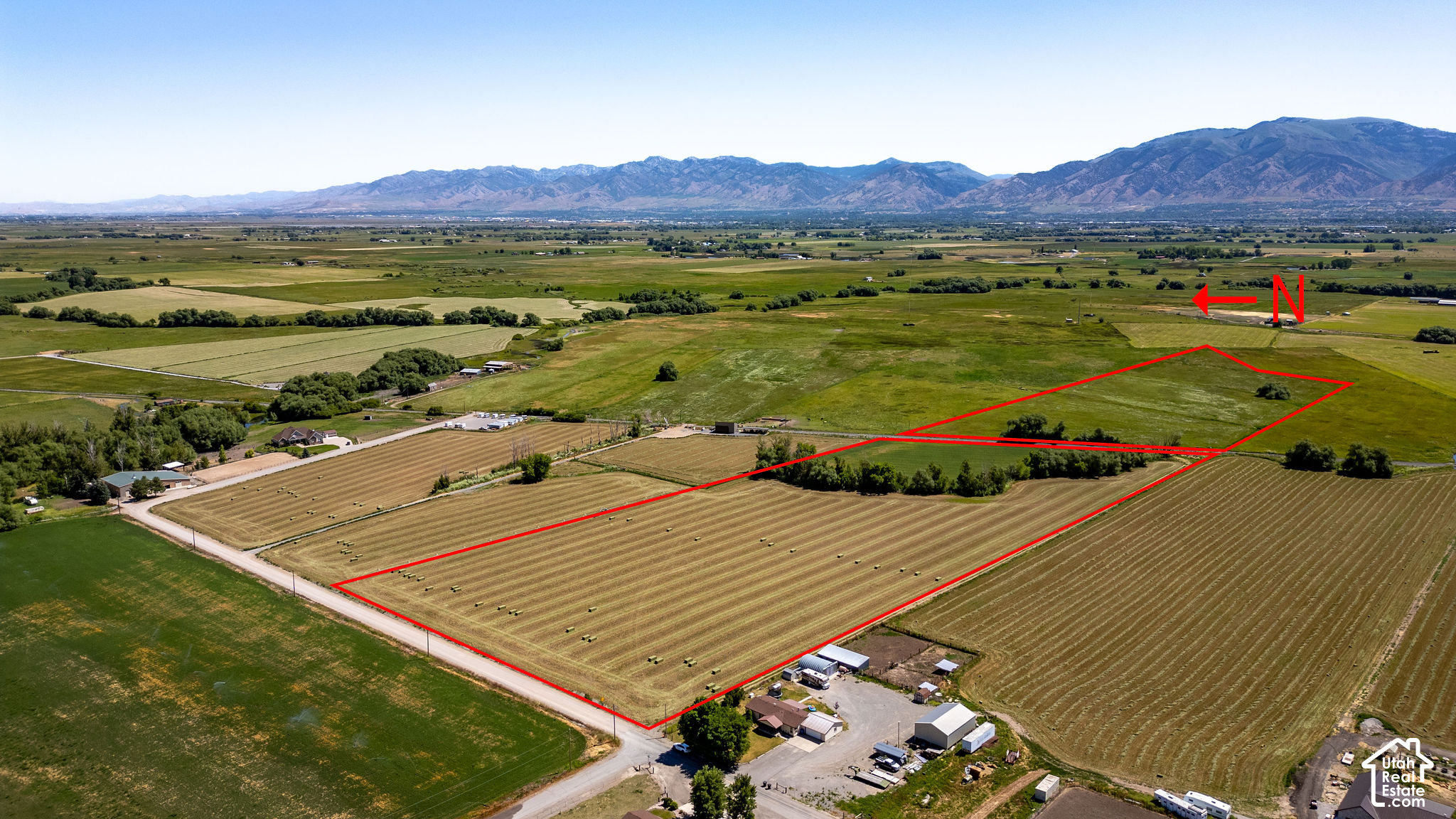main property photo 19
