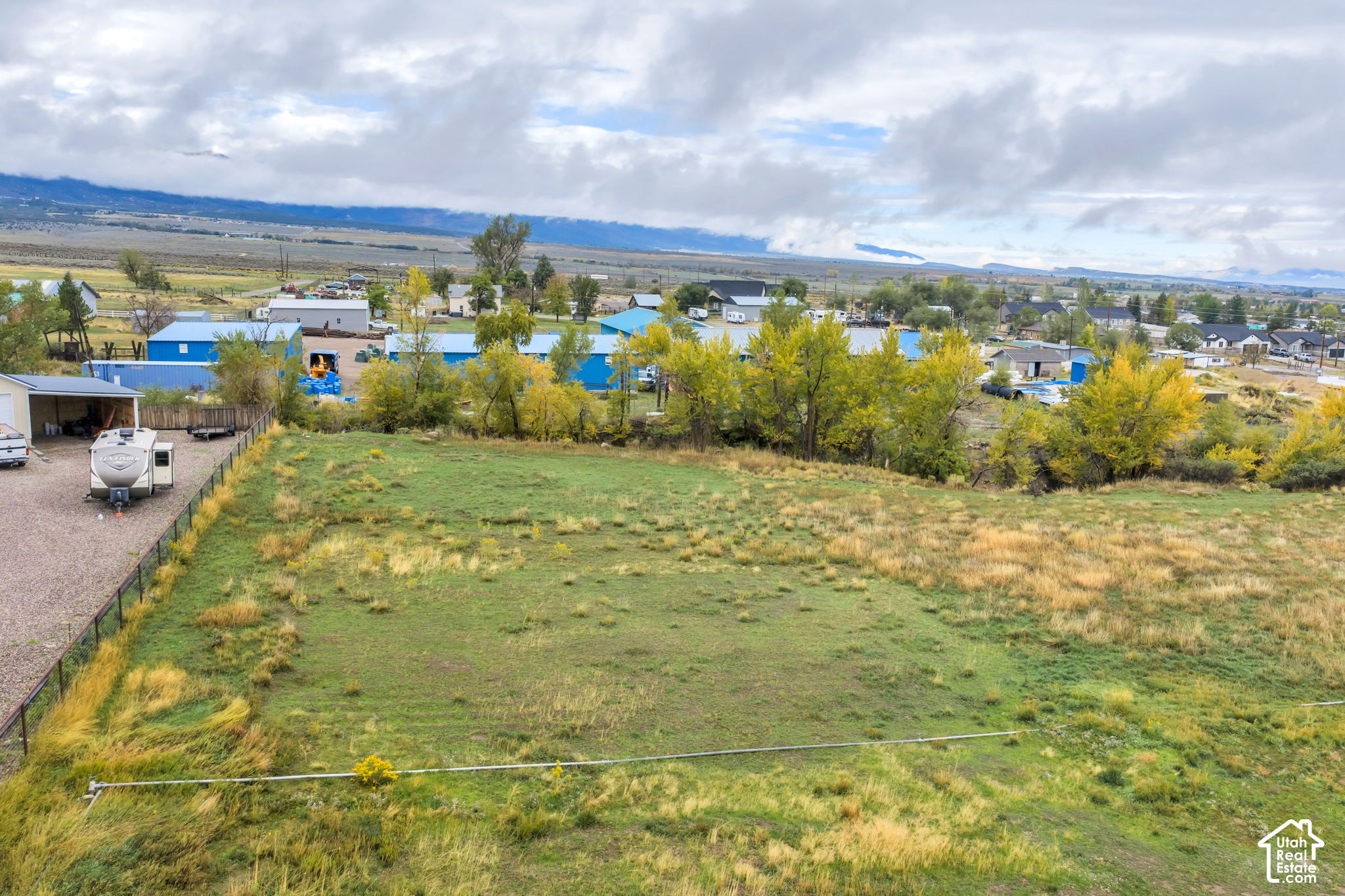 main property photo 20