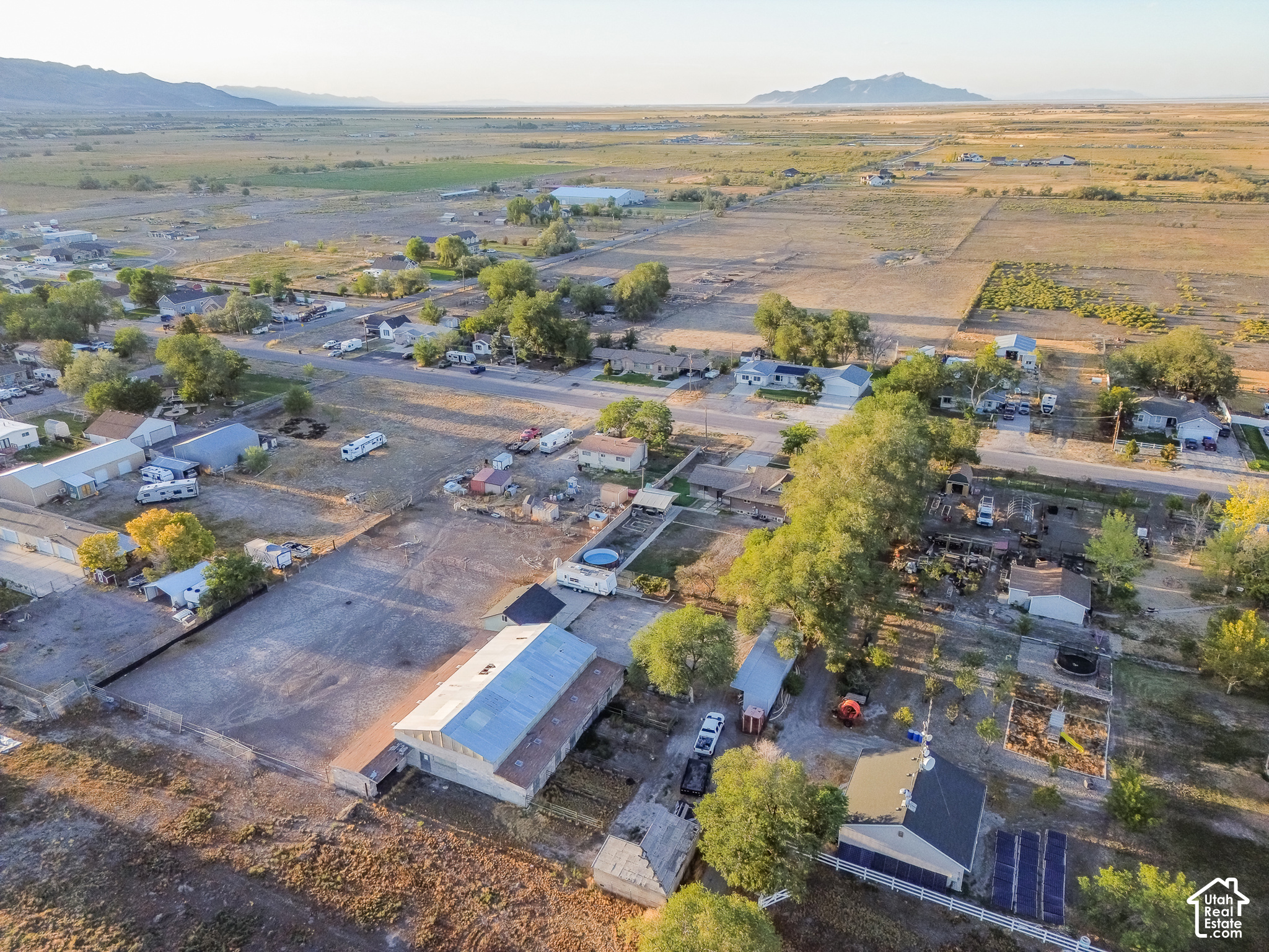 main property photo 59