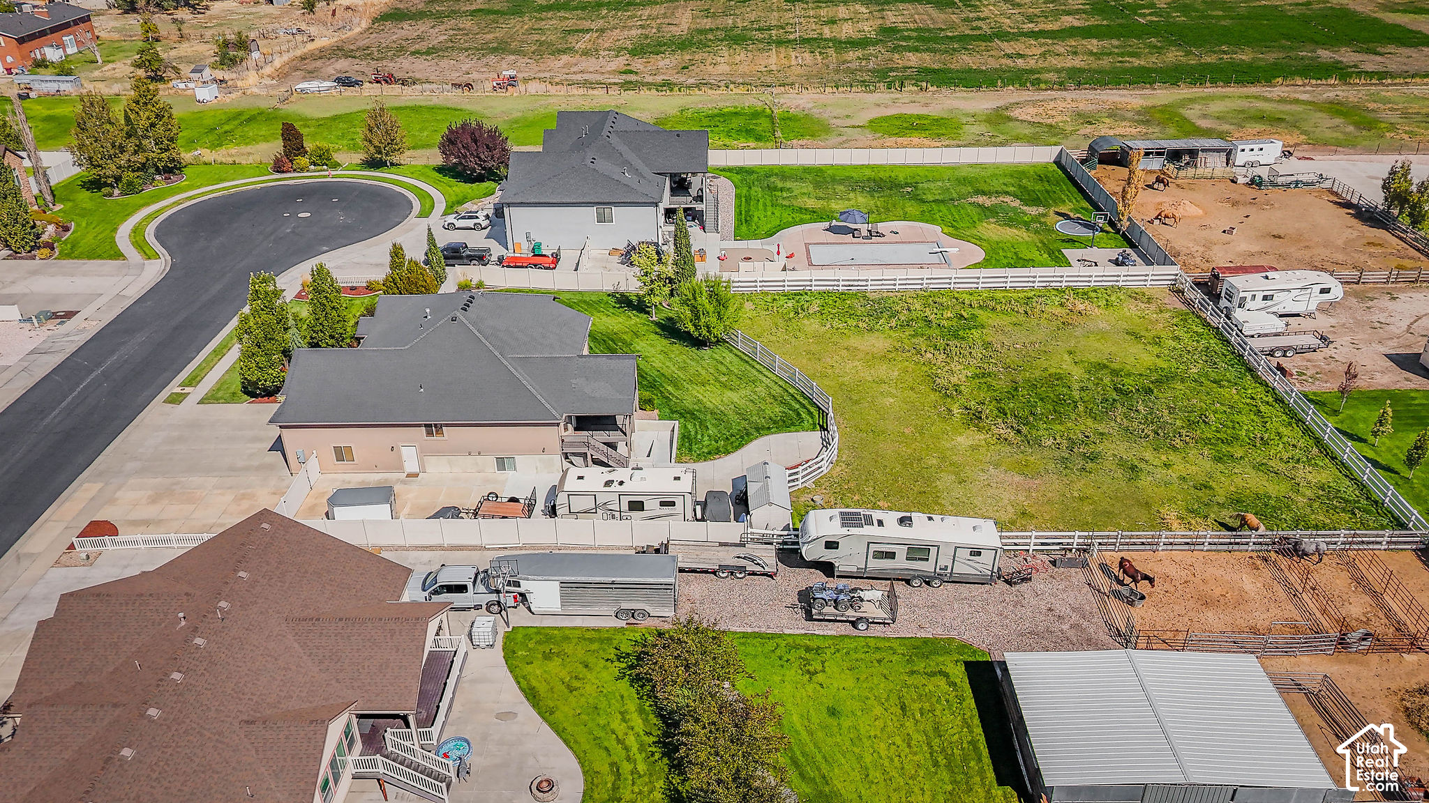 main property photo 49