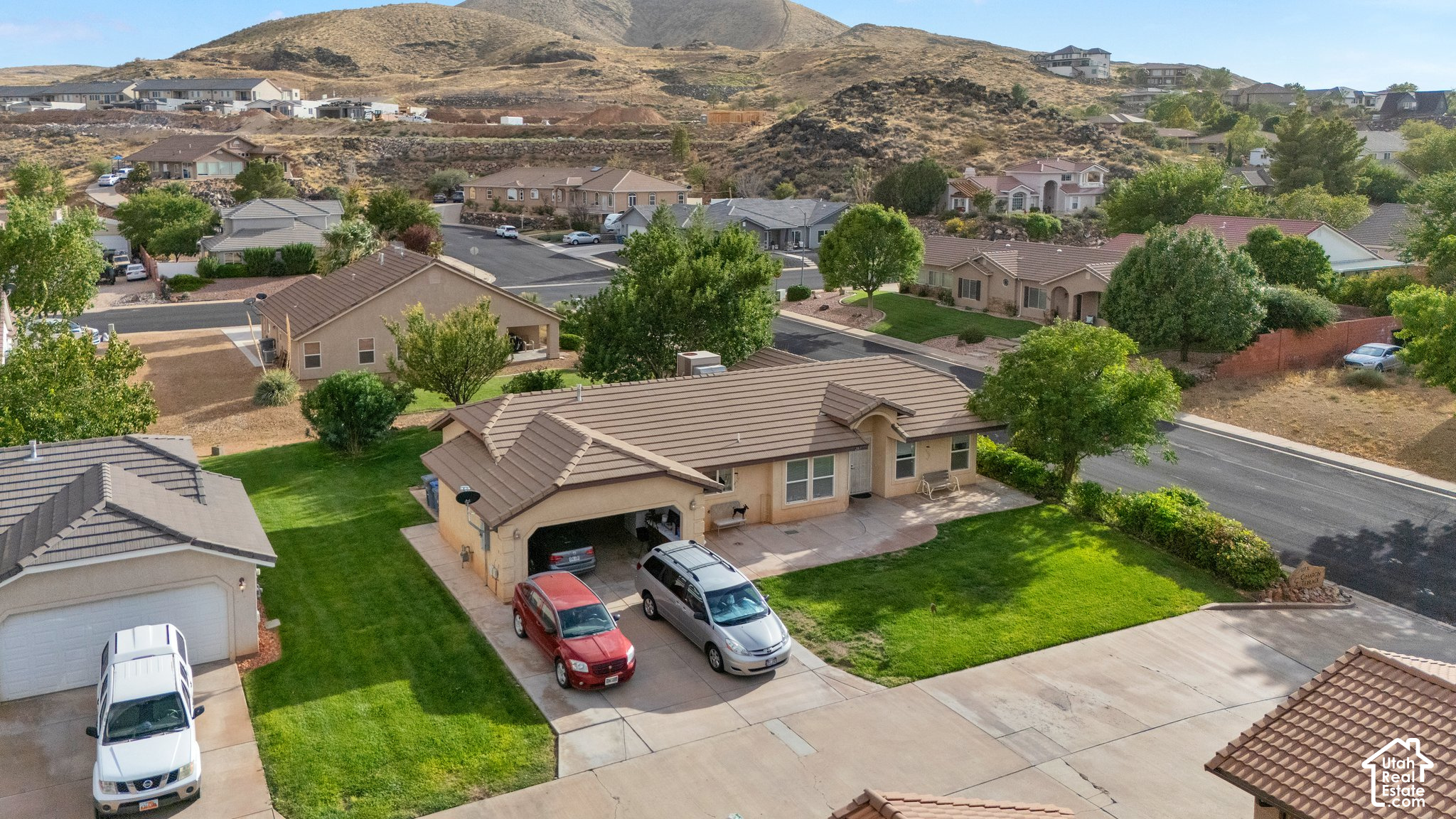 main property photo 24