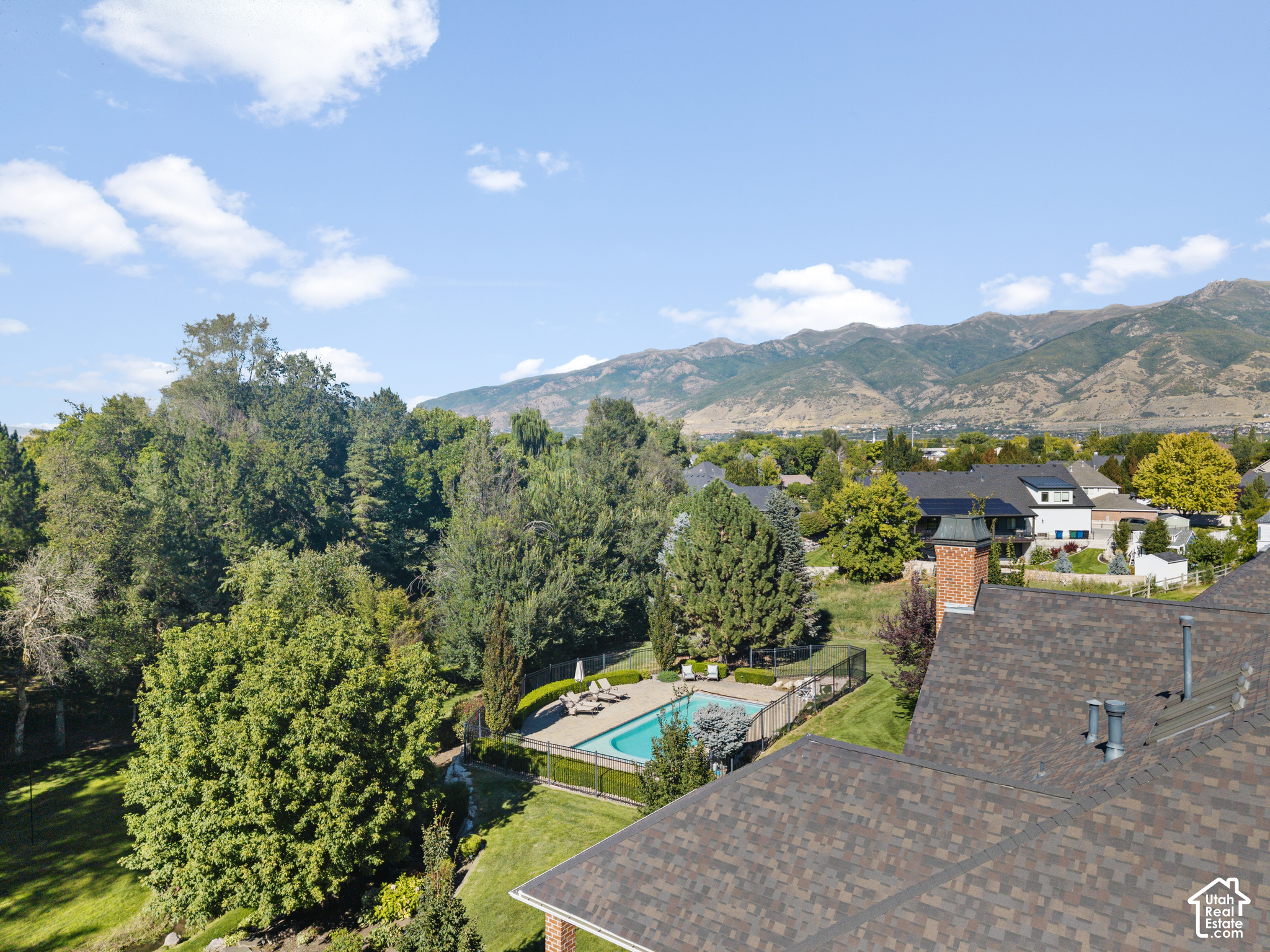 main property photo 76